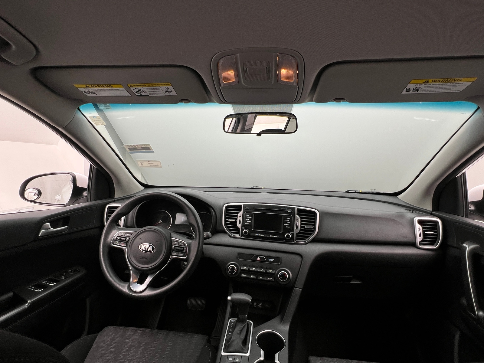 Thumbnail: 2017 Kia Sportage - 3