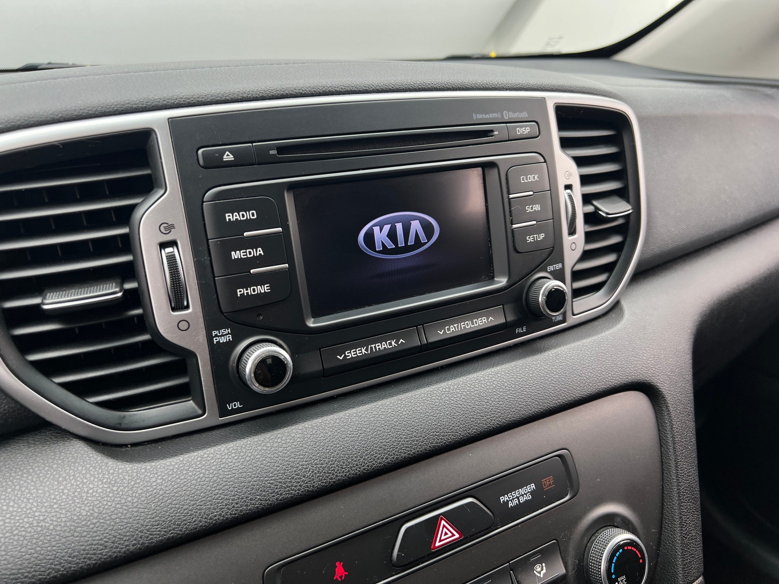 Thumbnail: 2017 Kia Sportage - 4