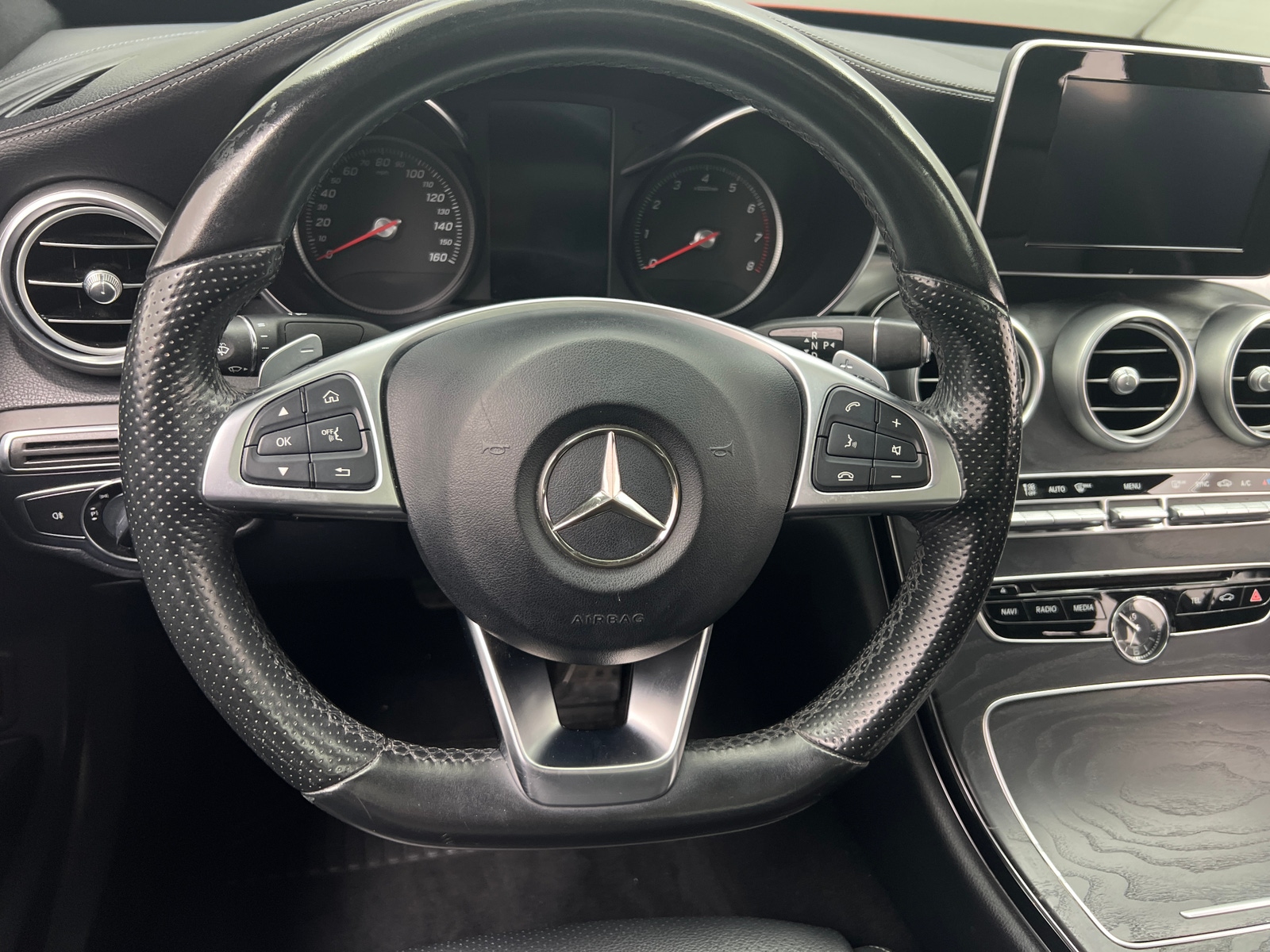 Thumbnail: 2017 Mercedes-Benz C-Class - 4