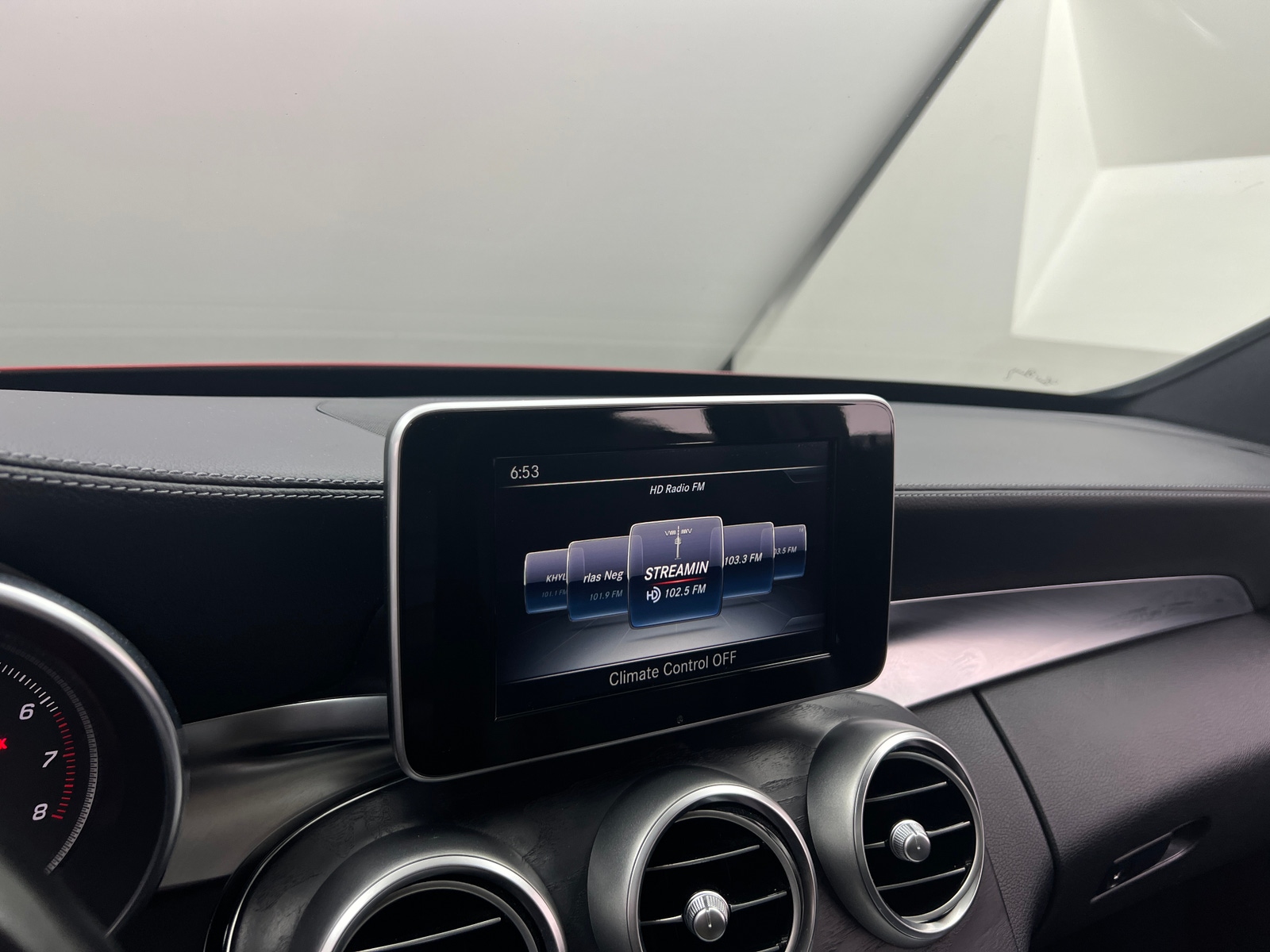 Thumbnail: 2017 Mercedes-Benz C-Class - 3