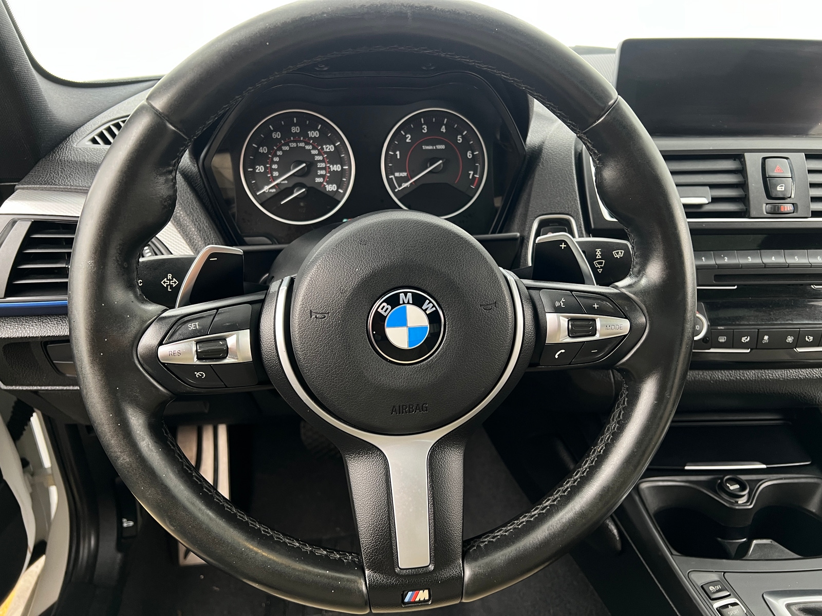 Thumbnail: 2016 BMW 2 Series - 4