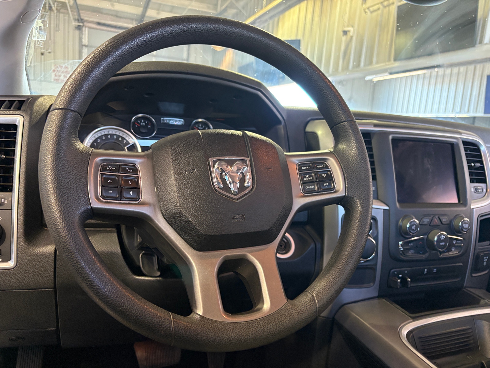 Thumbnail: 2023 RAM 1500 Classic - 5
