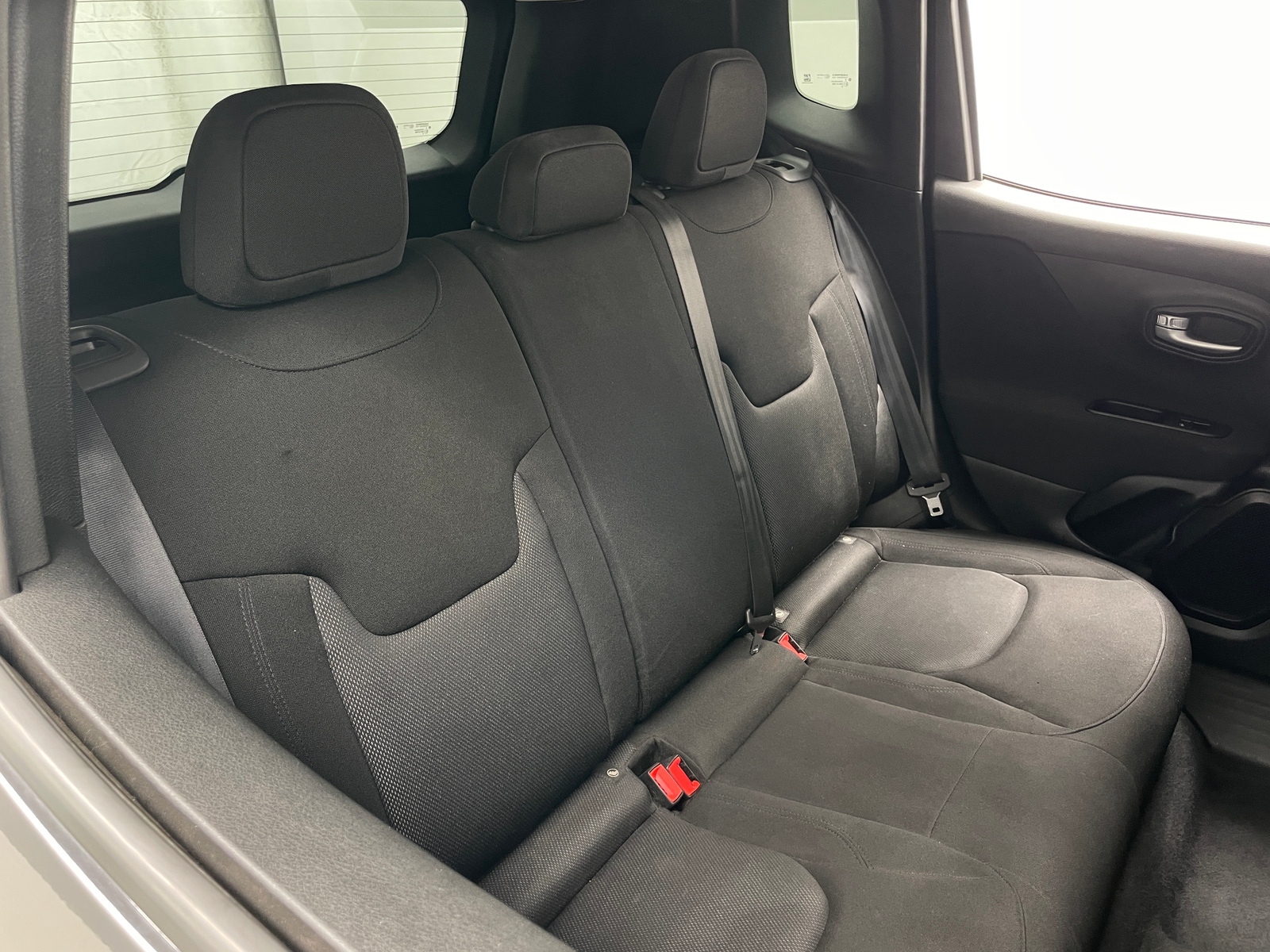 Thumbnail: 2020 Jeep Renegade - 6