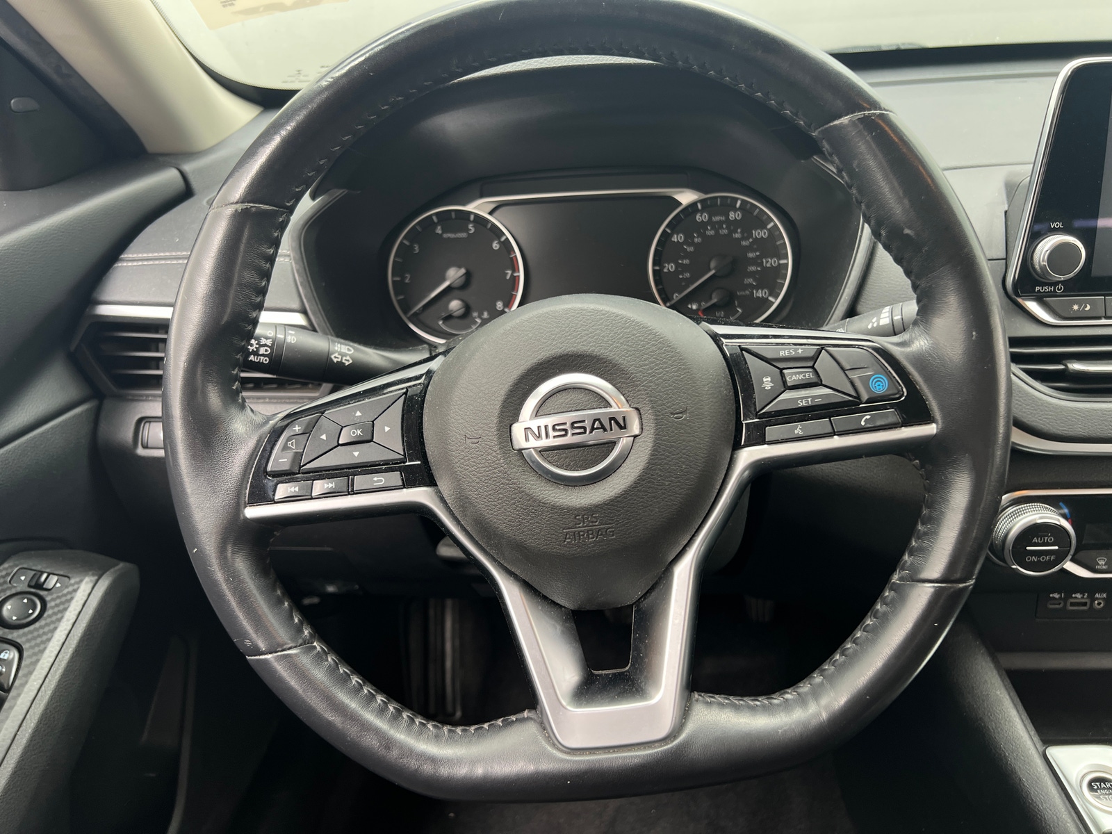 Thumbnail: 2019 Nissan Altima - 5