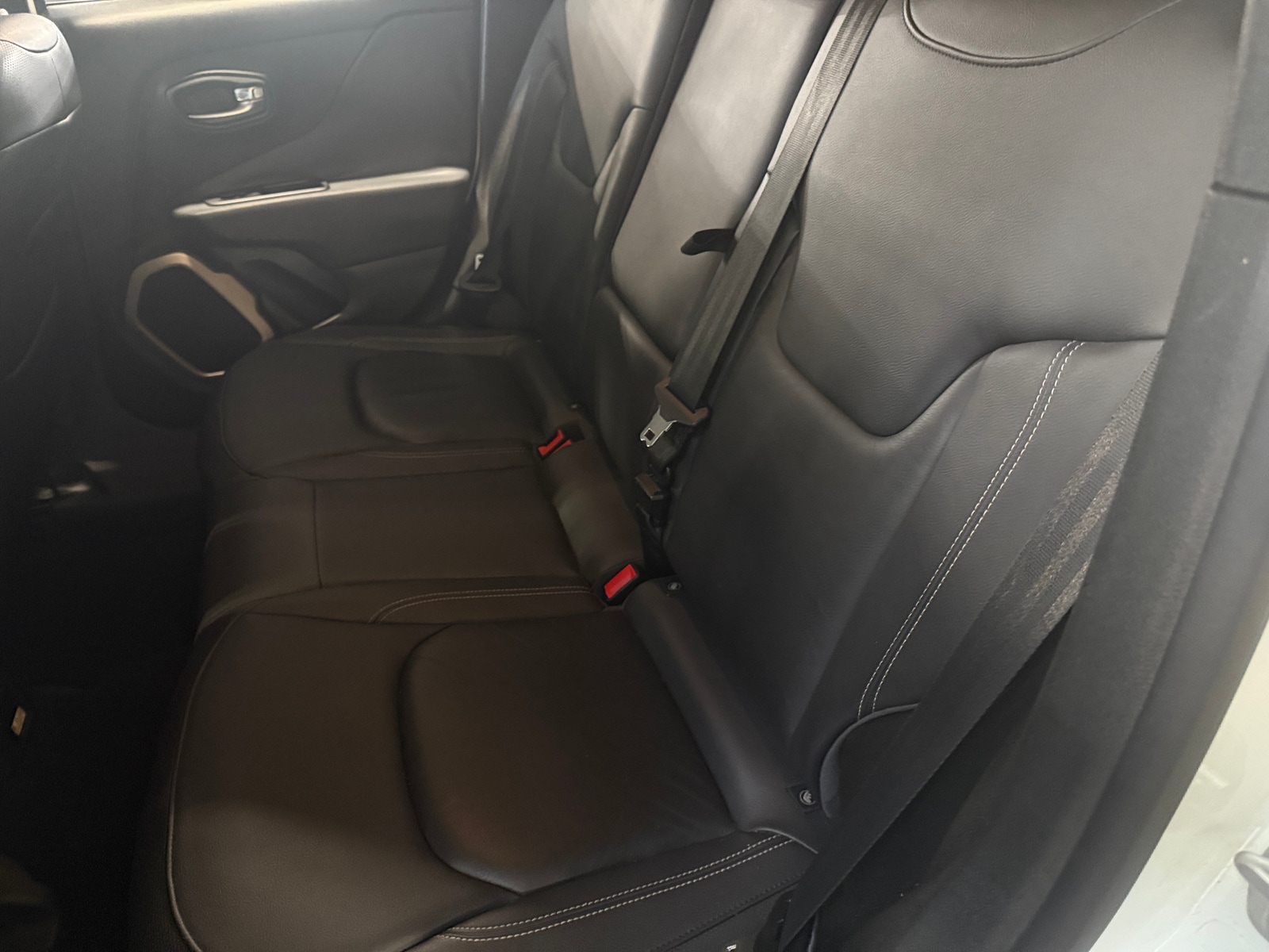 Thumbnail: 2015 Jeep Renegade - 5