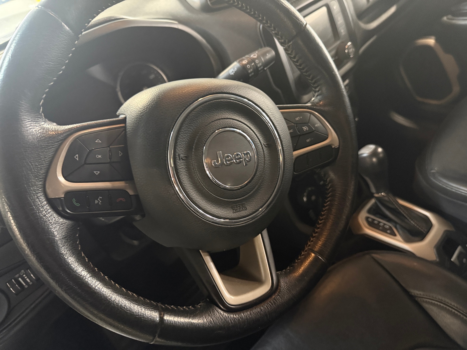 Thumbnail: 2015 Jeep Renegade - 4