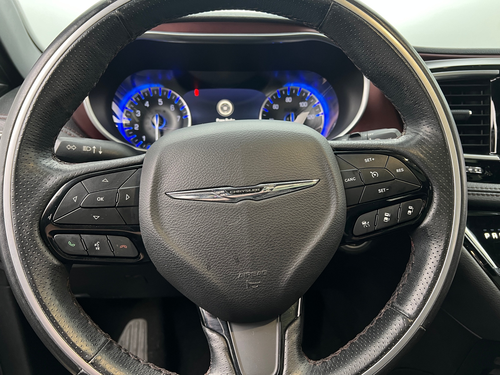 Thumbnail: 2020 Chrysler Pacifica - 4