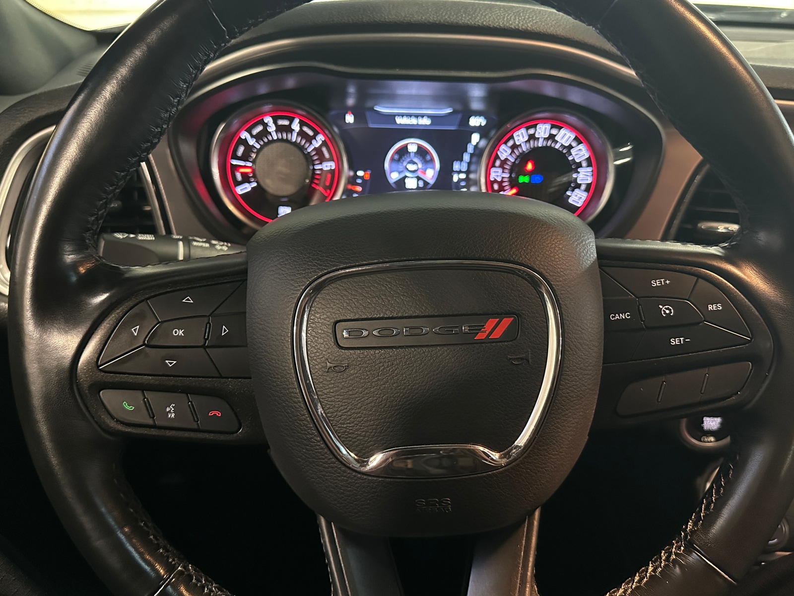 Thumbnail: 2022 Dodge Challenger - 4