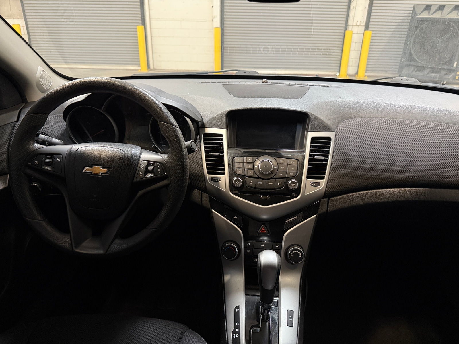 Thumbnail: 2016 Chevrolet Cruze - 3