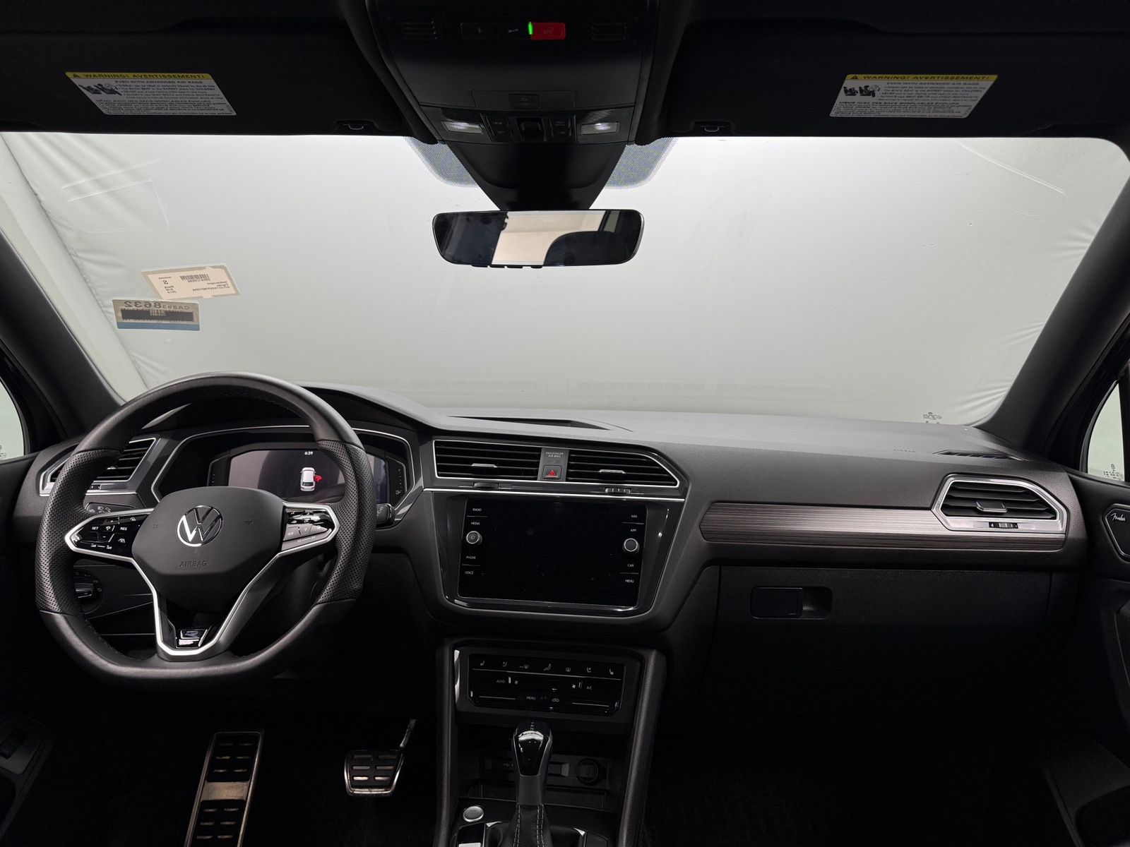 Thumbnail: 2024 Volkswagen Tiguan - 2