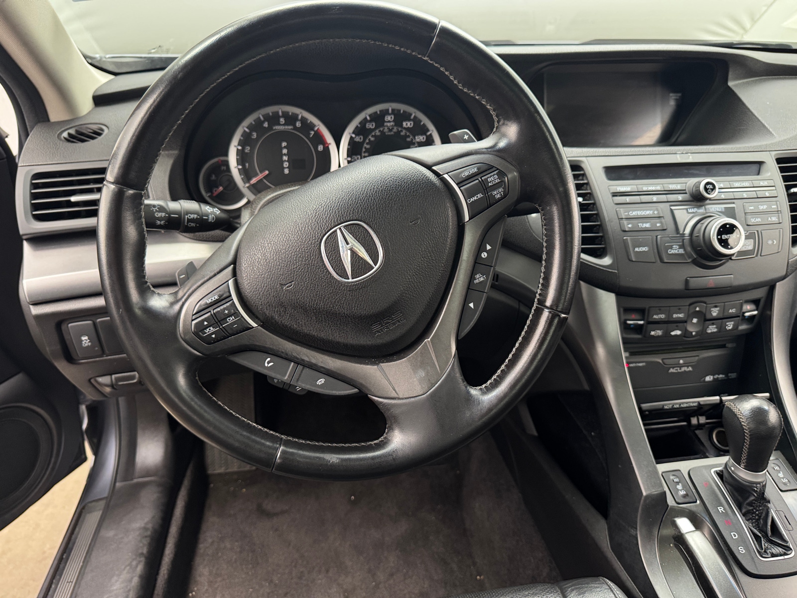 Thumbnail: 2011 Acura TSX - 4