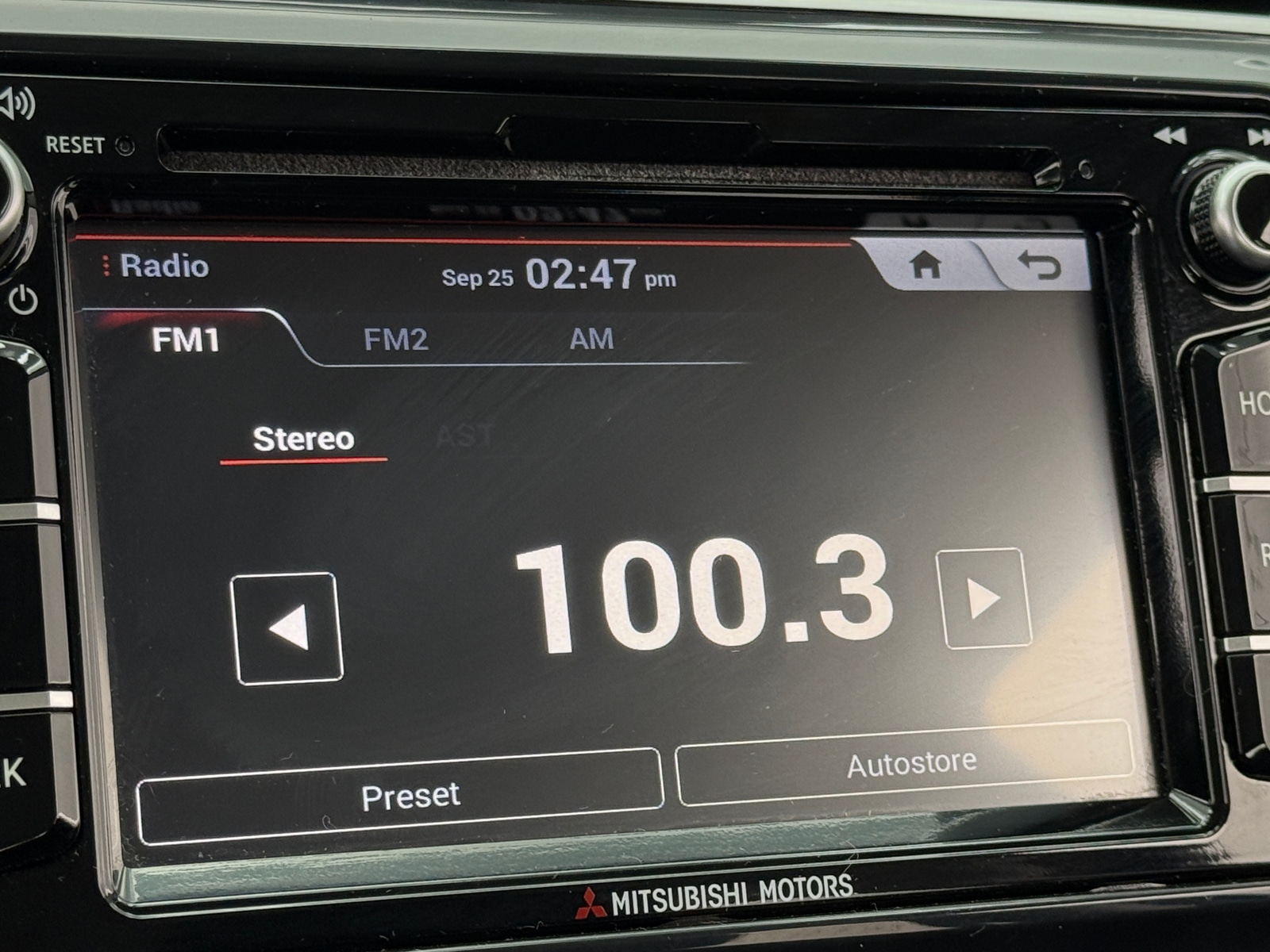 Thumbnail: 2018 Mitsubishi Mirage - 4
