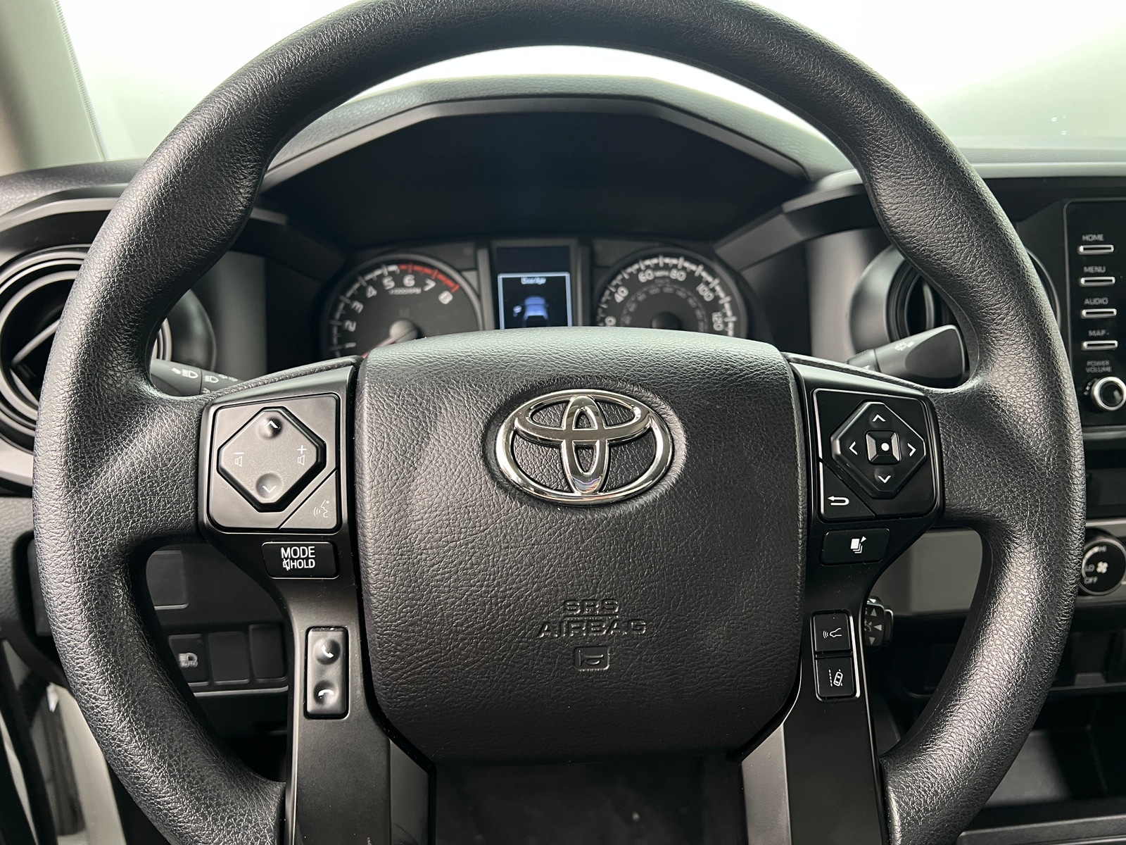 Thumbnail: 2022 Toyota Tacoma - 5