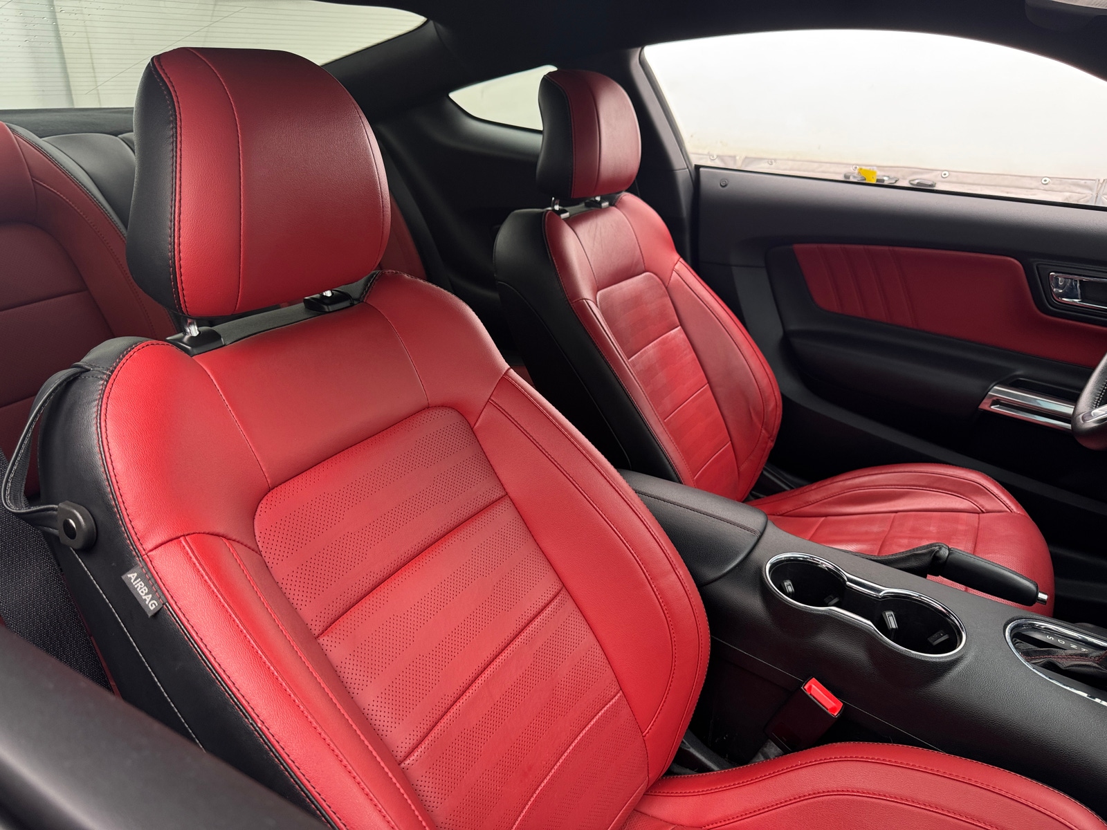 Thumbnail: 2017 Ford Mustang - 2