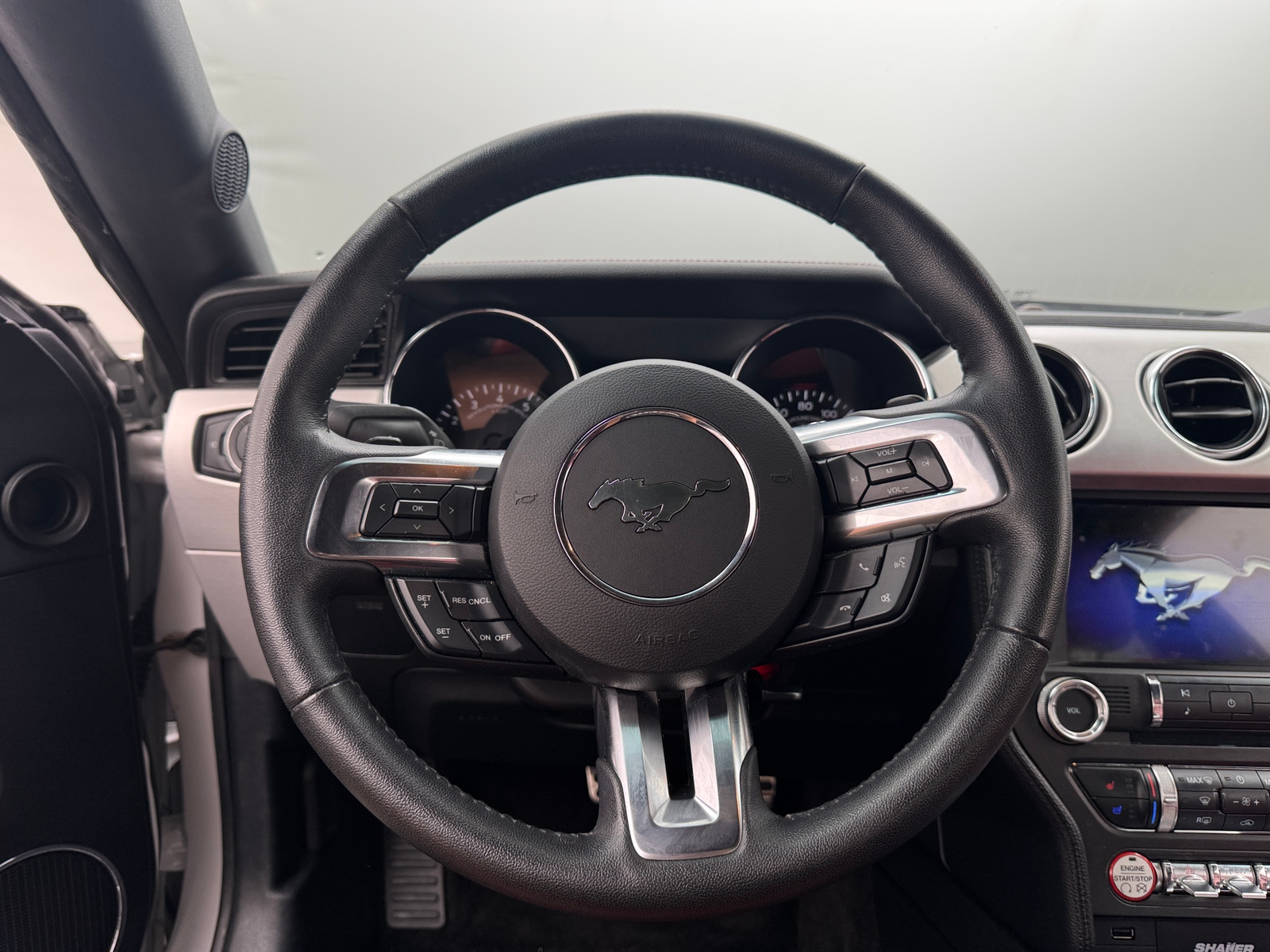 Thumbnail: 2017 Ford Mustang - 4