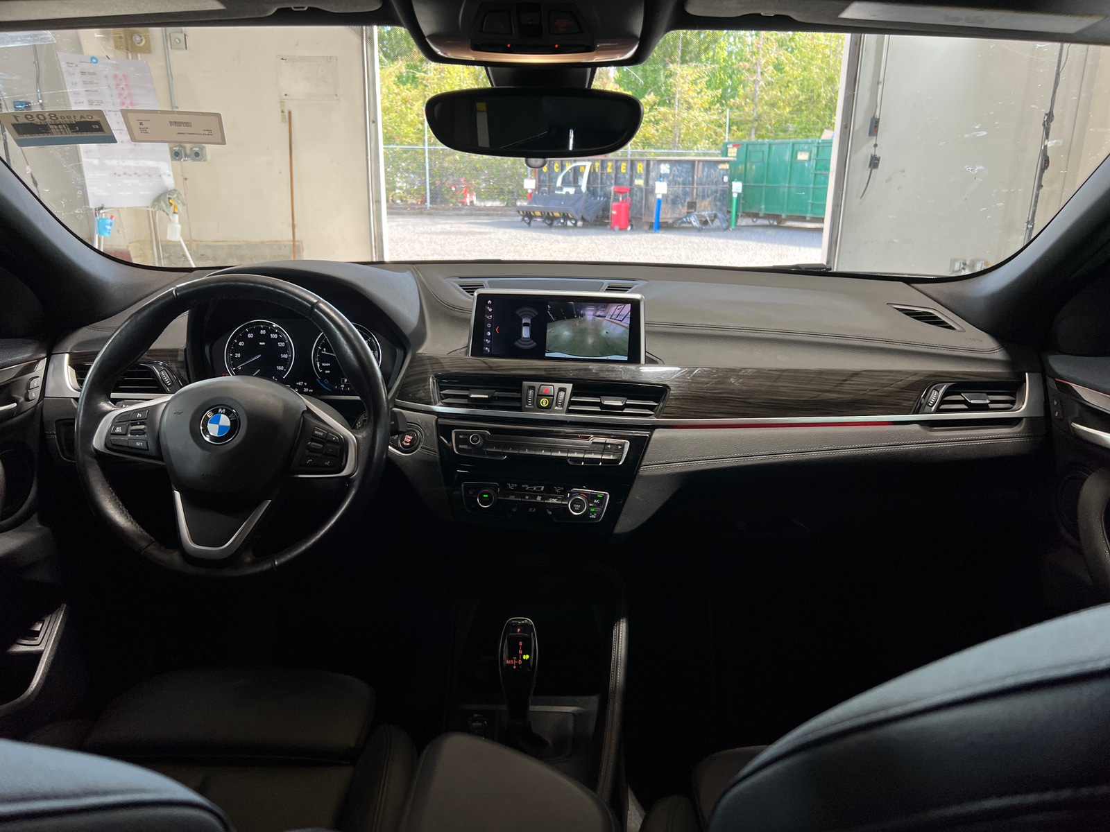 Thumbnail: 2022 BMW X2 - 2