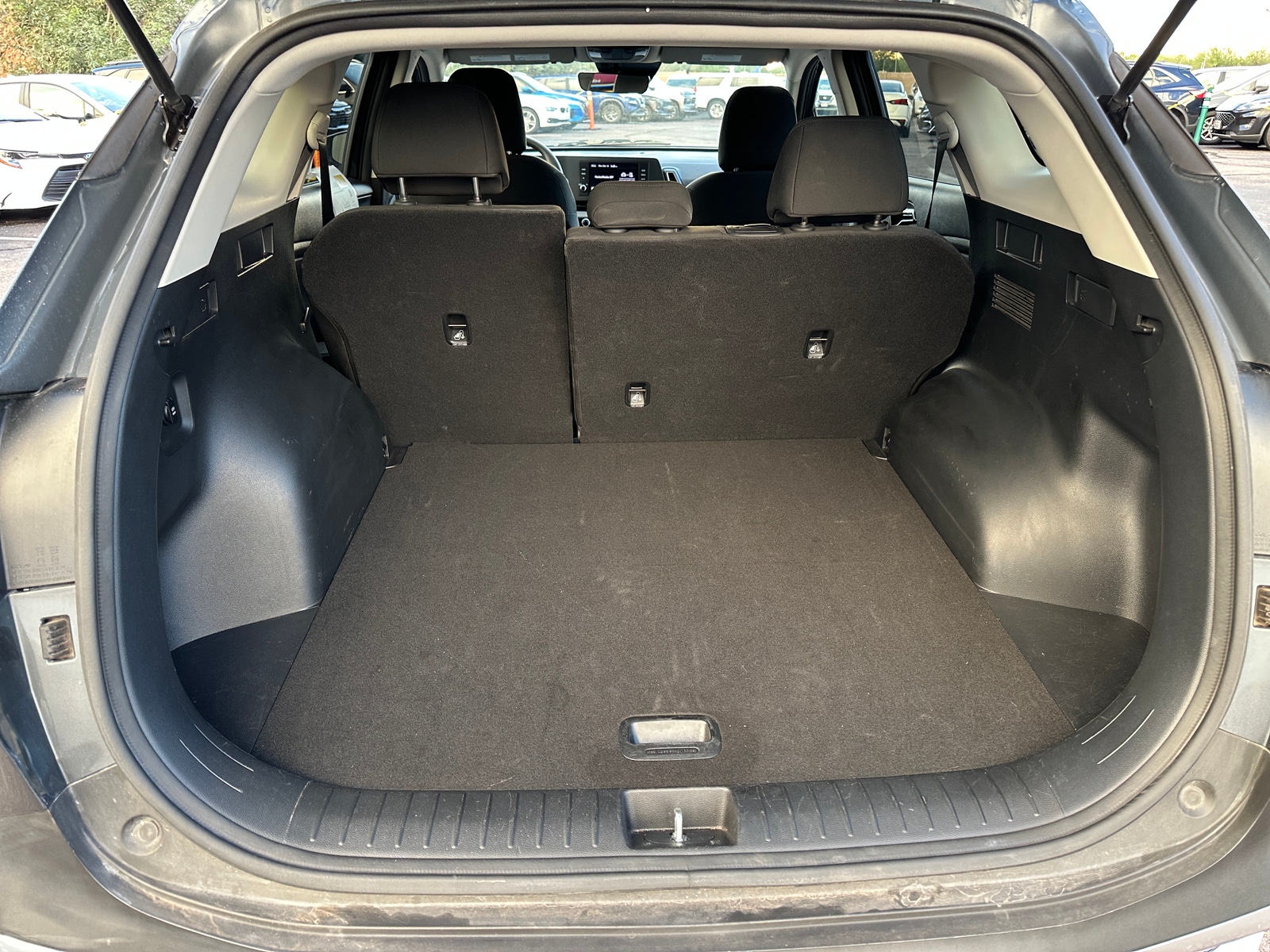 Thumbnail: 2025 Kia Sportage - 6