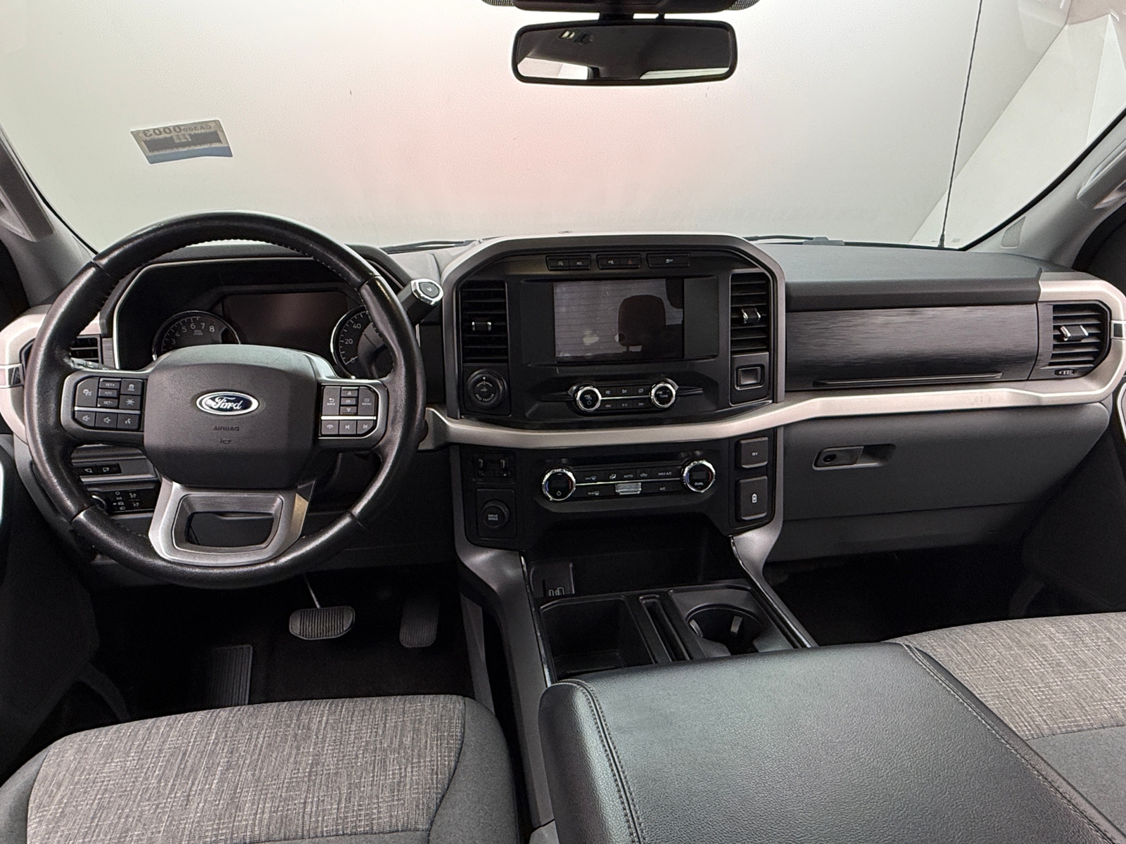 Thumbnail: 2021 Ford Econoline - 3