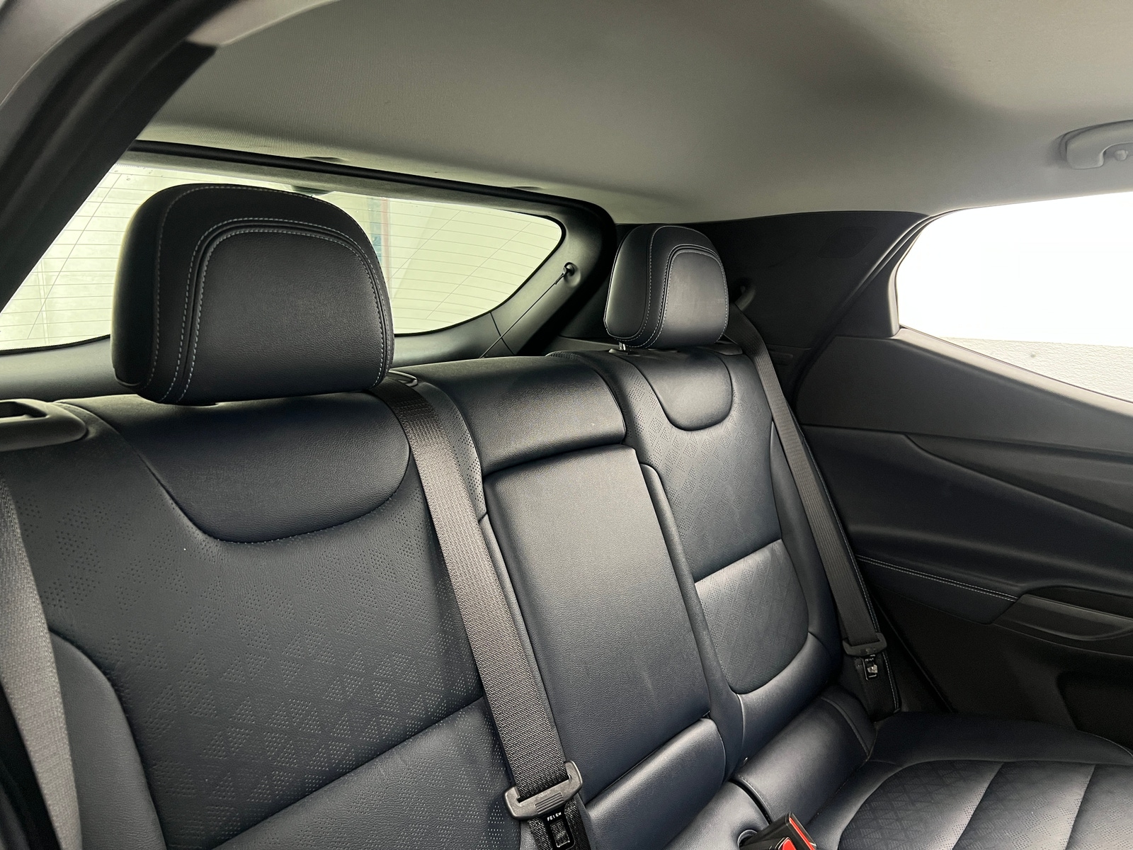 Thumbnail: 2023 Chevrolet Bolt EUV - 5