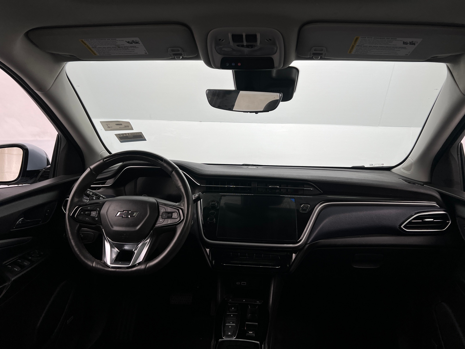 Thumbnail: 2023 Chevrolet Bolt EUV - 2