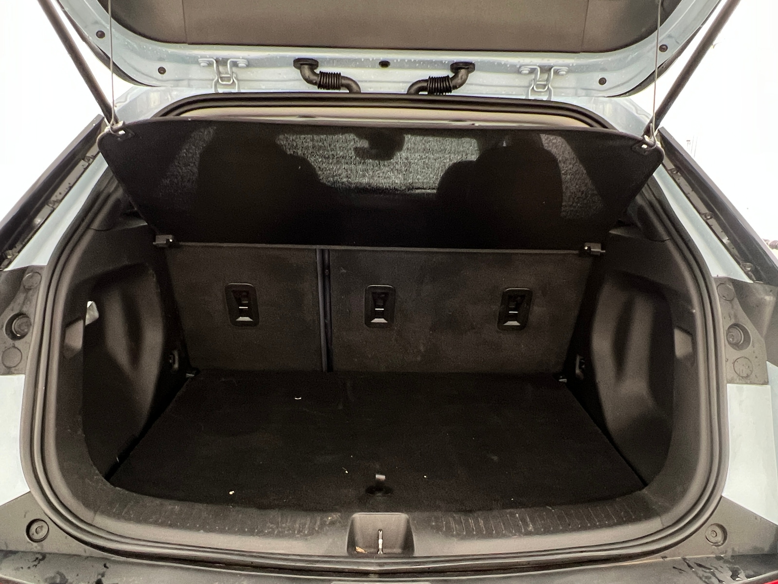 Thumbnail: 2023 Chevrolet Bolt EUV - 6
