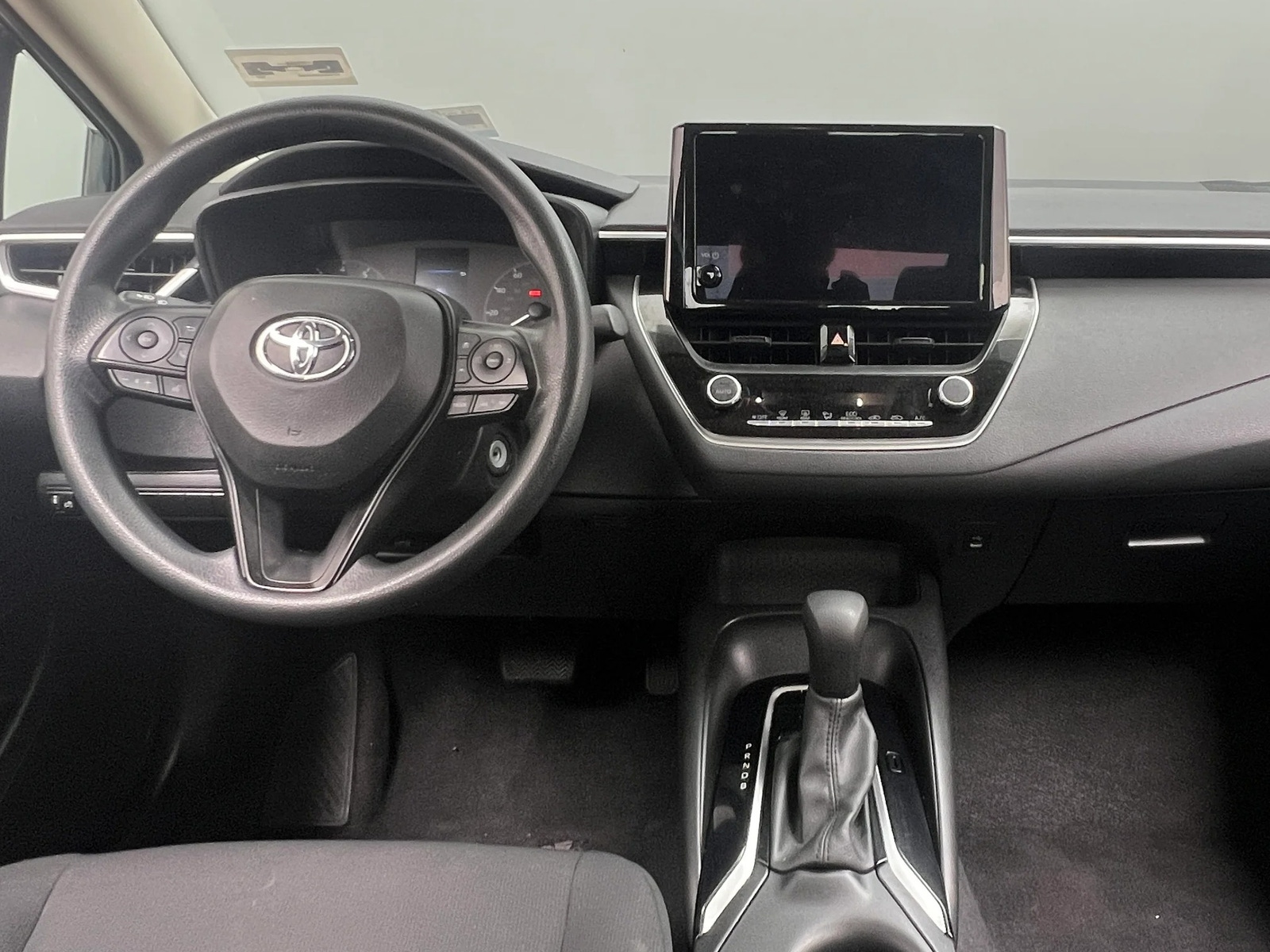 Thumbnail: 2024 Toyota Corolla - 3