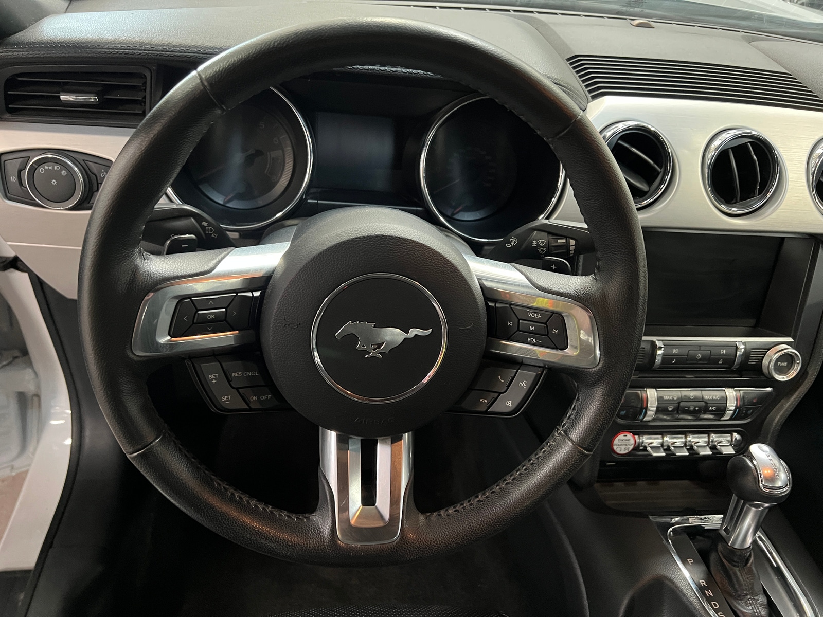 Thumbnail: 2015 Ford Mustang - 4