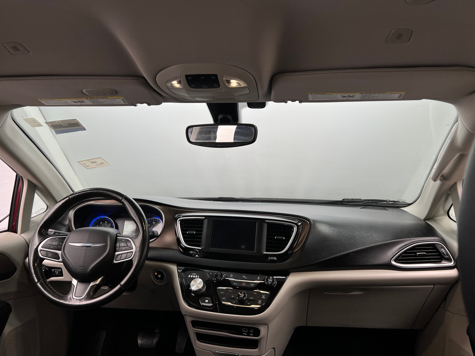 Thumbnail: 2019 Chrysler Pacifica - 2