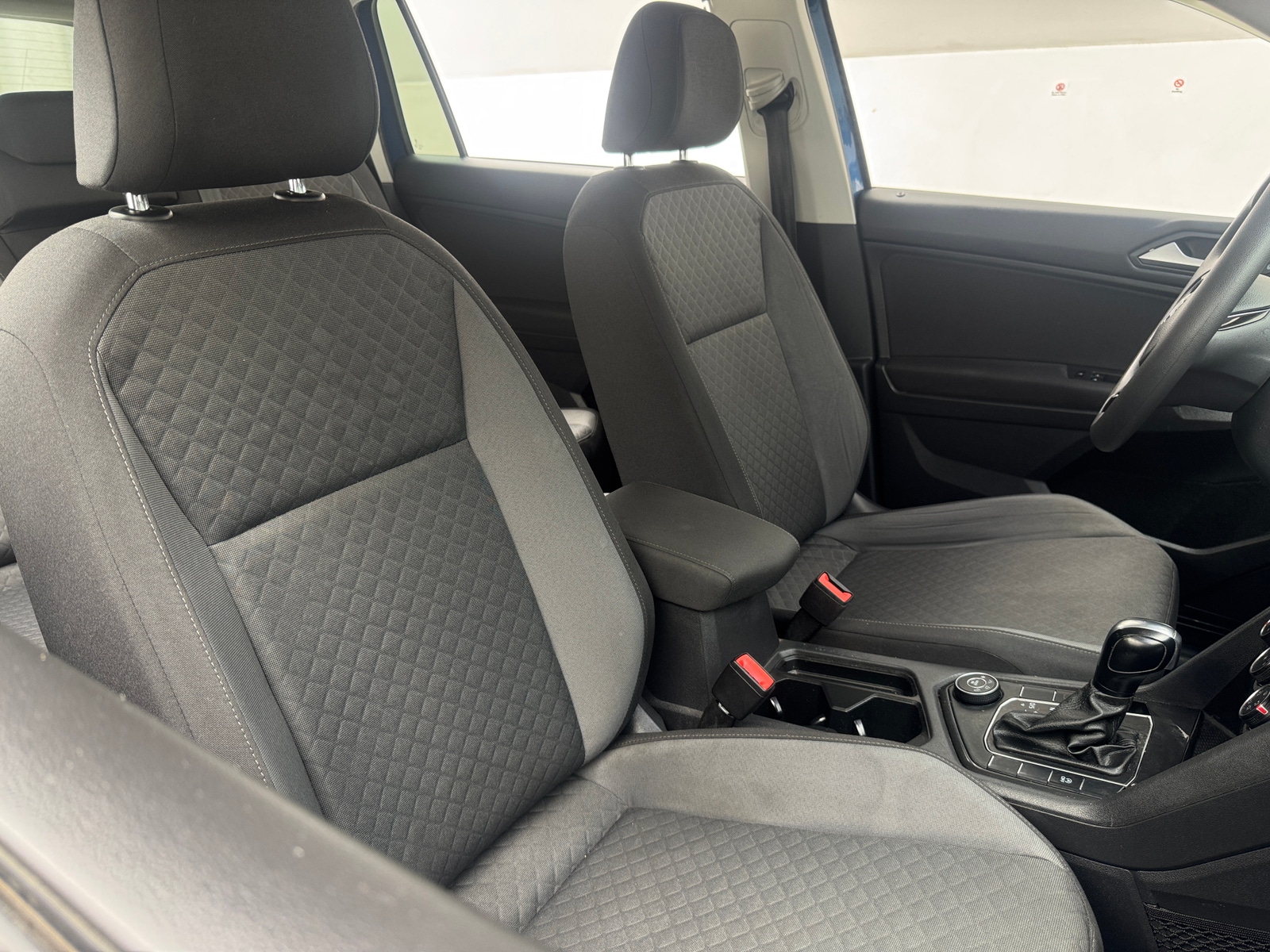 Thumbnail: 2019 Volkswagen Tiguan - 2