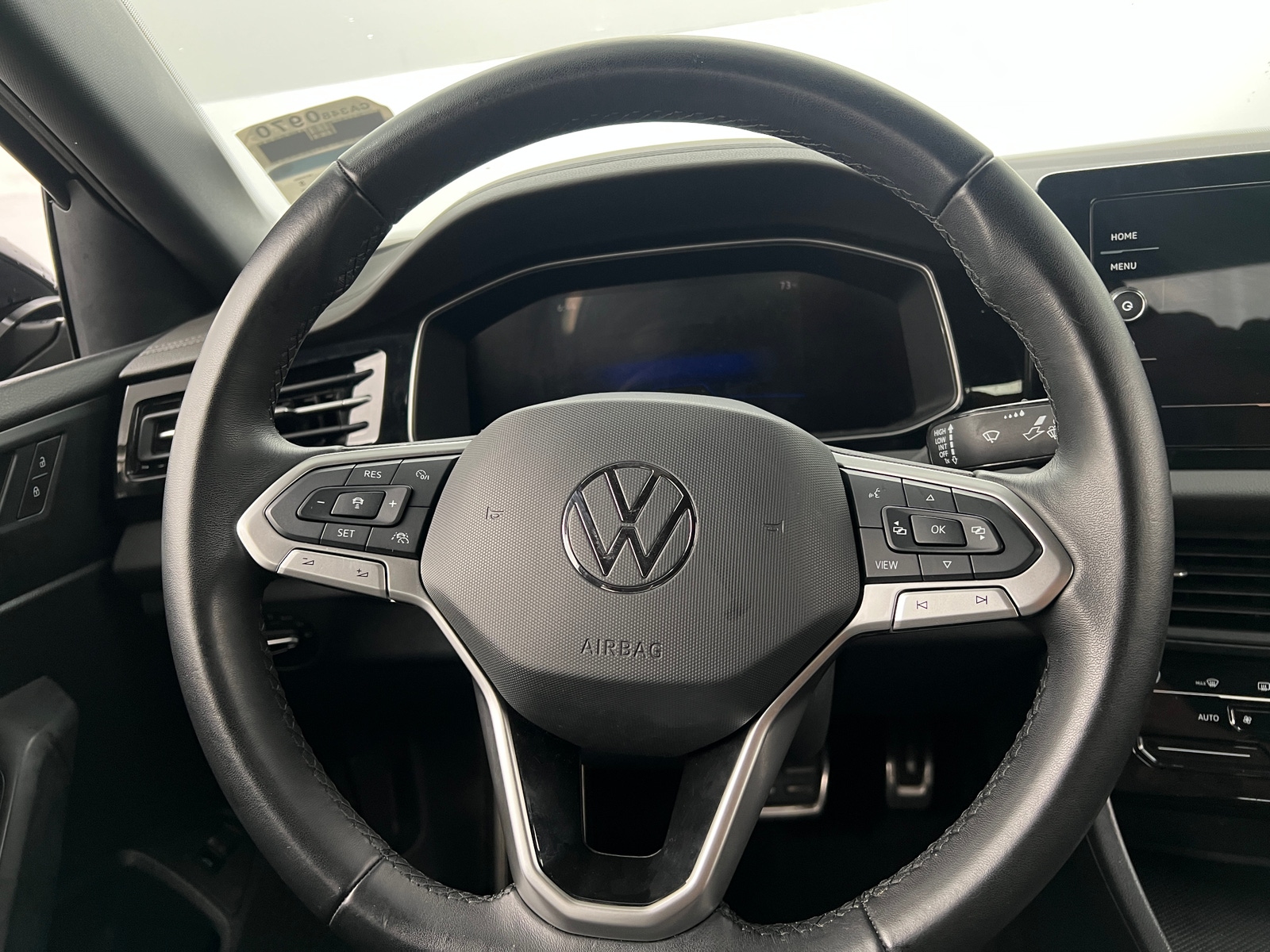 Thumbnail: 2025 Volkswagen Jetta - 5