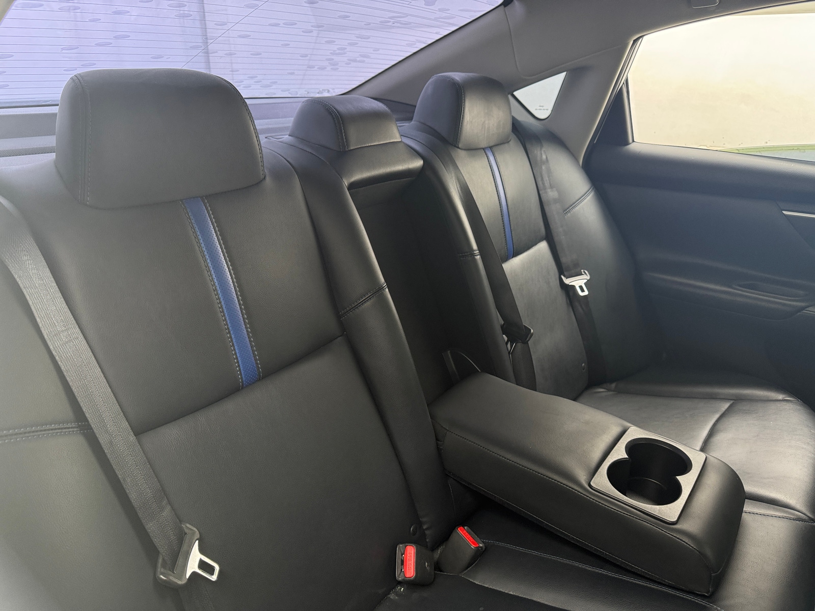 Thumbnail: 2018 Nissan Altima - 5