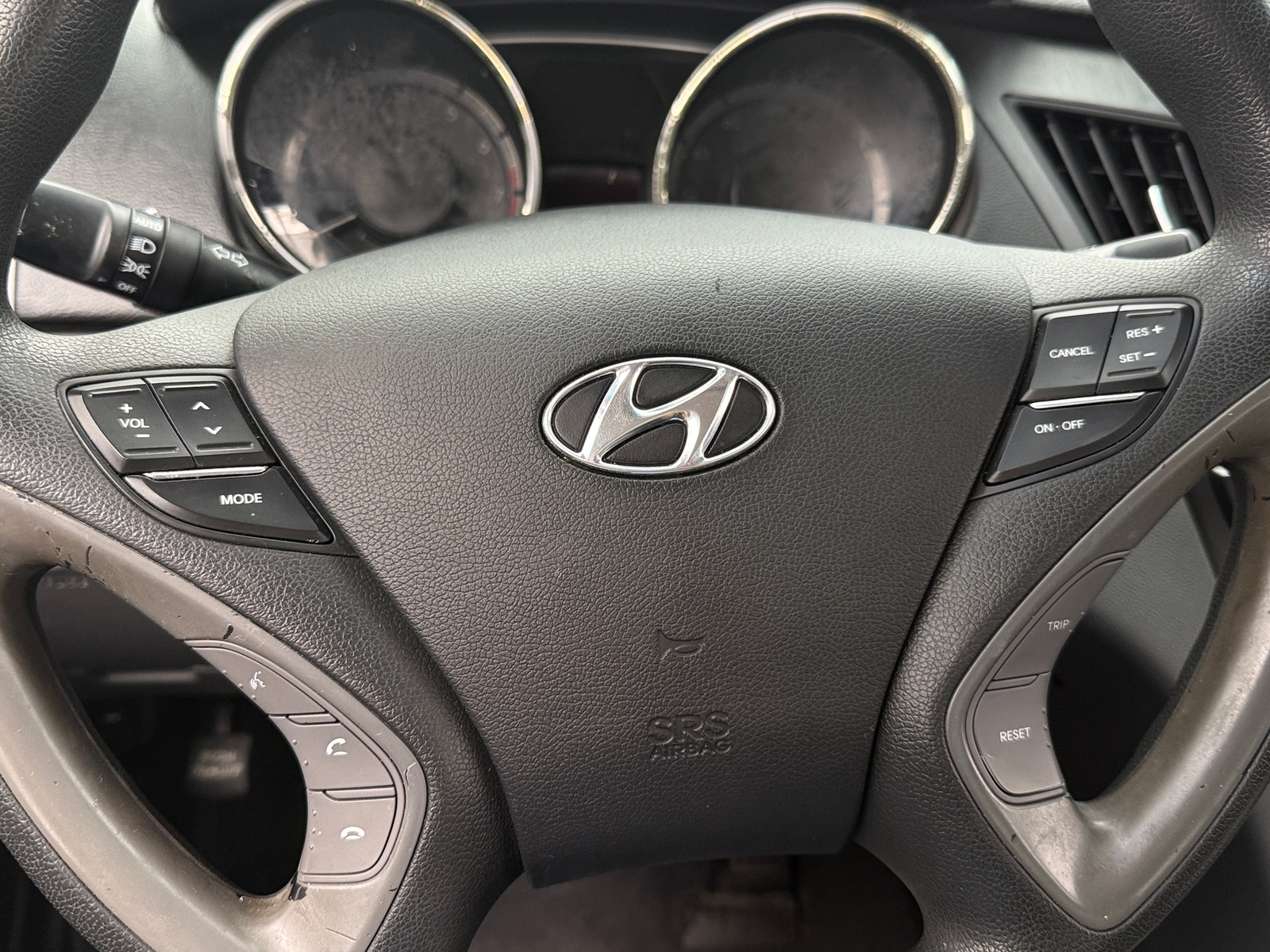 Thumbnail: 2011 Hyundai Sonata - 5