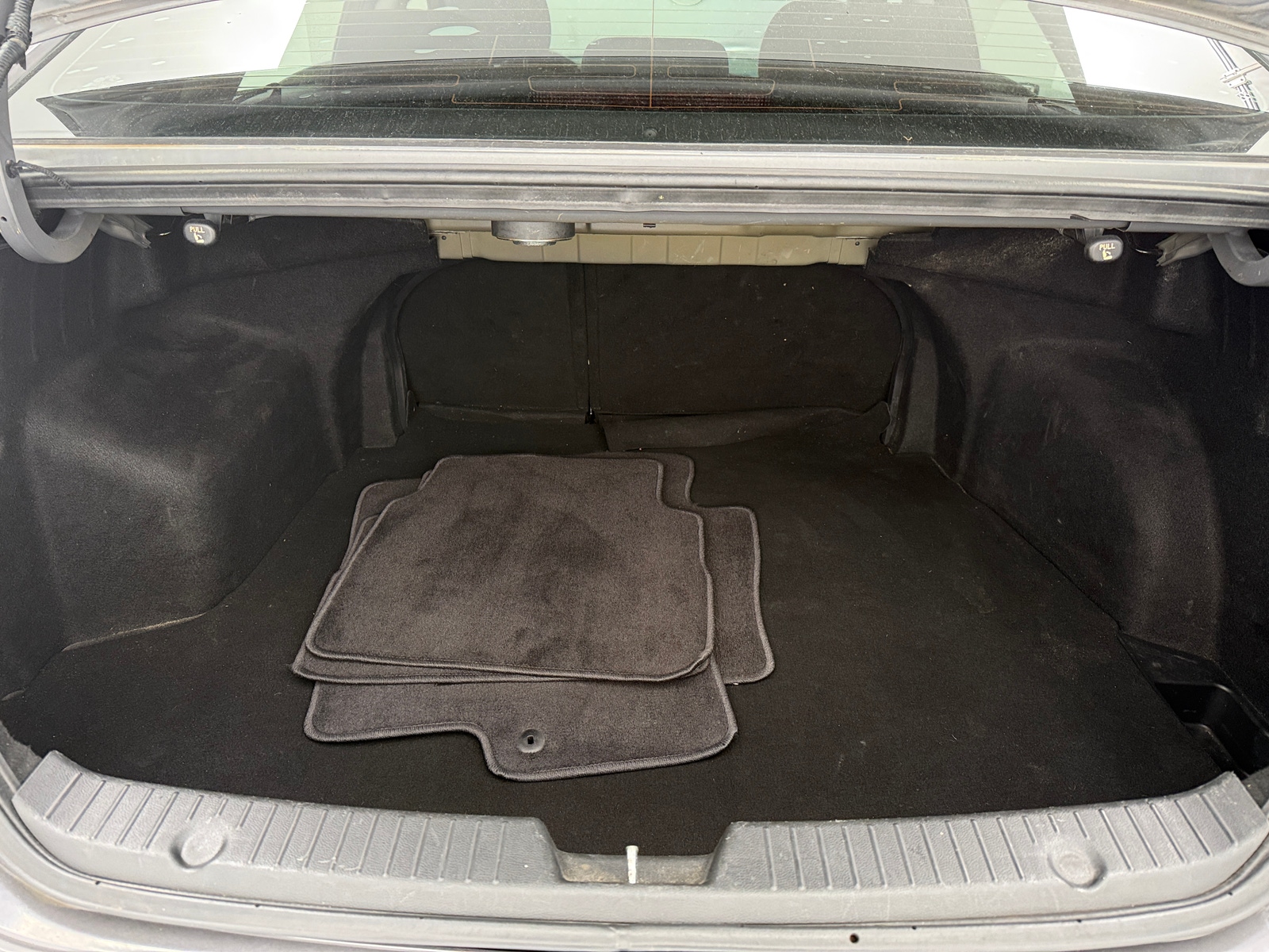 Thumbnail: 2011 Hyundai Sonata - 7
