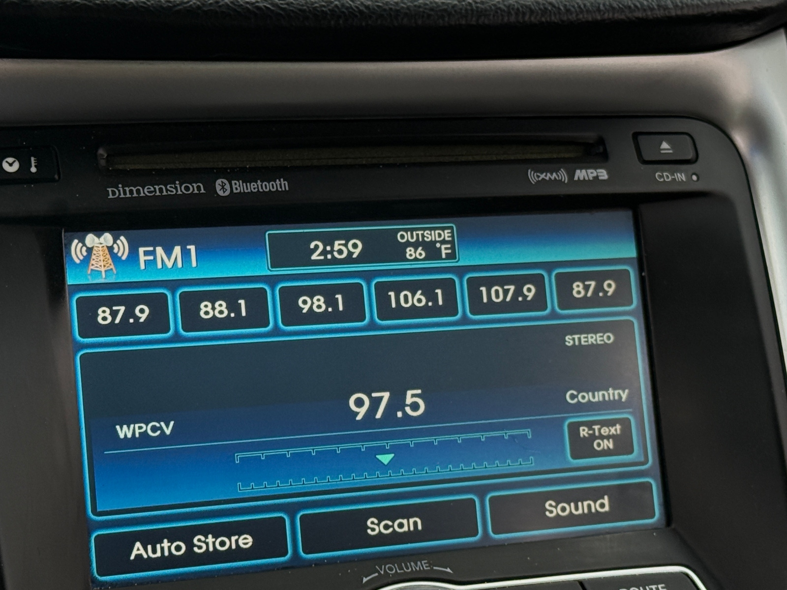 Thumbnail: 2011 Hyundai Sonata - 4