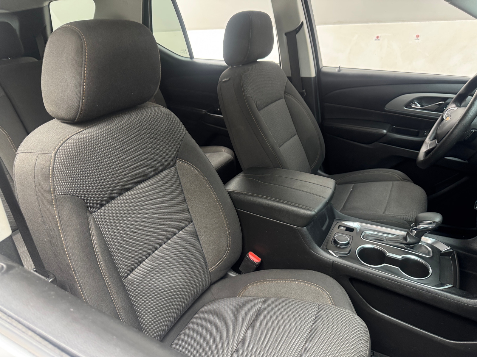 Thumbnail: 2021 Chevrolet Traverse - 2