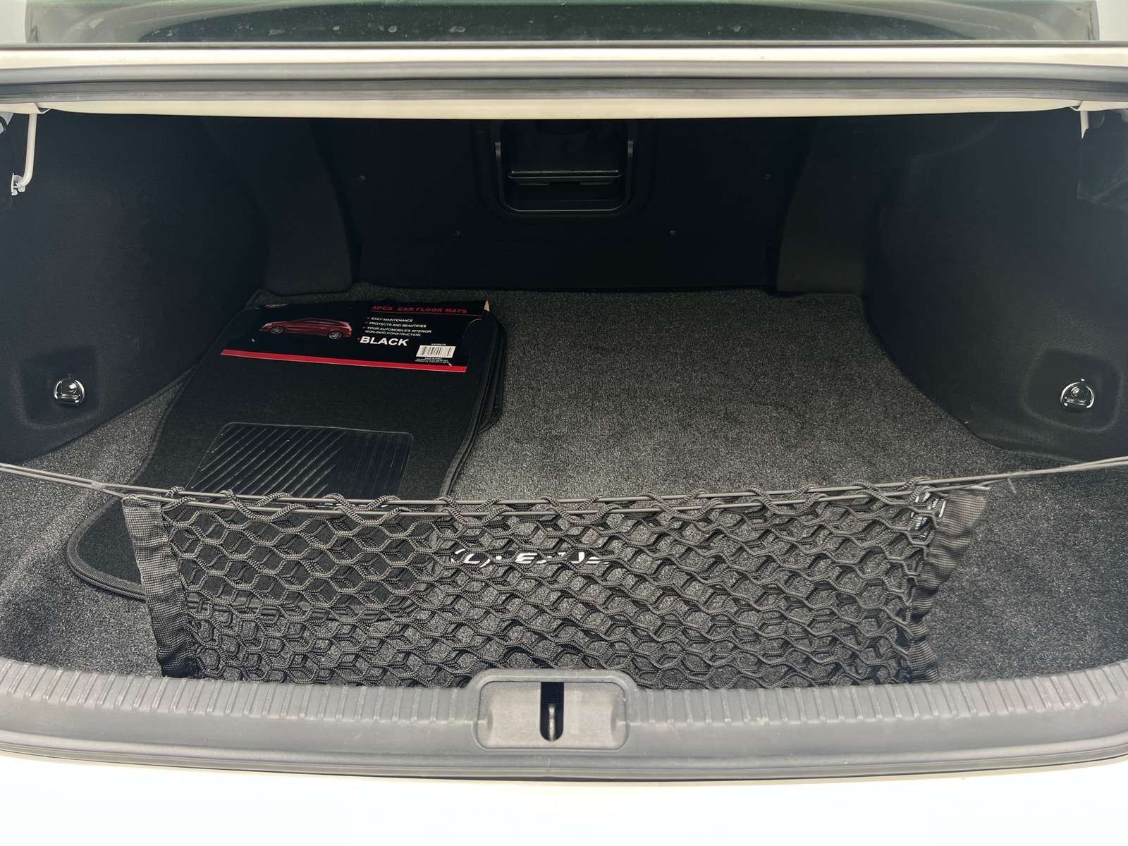 Thumbnail: 2020 Lexus ES - 6