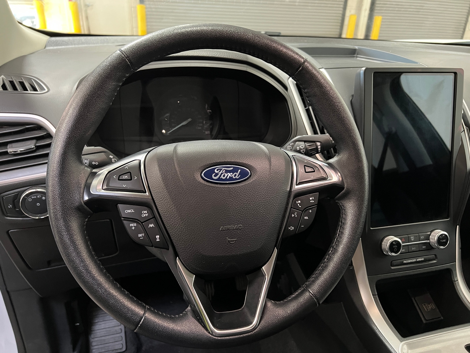 Thumbnail: 2024 Ford Edge - 4