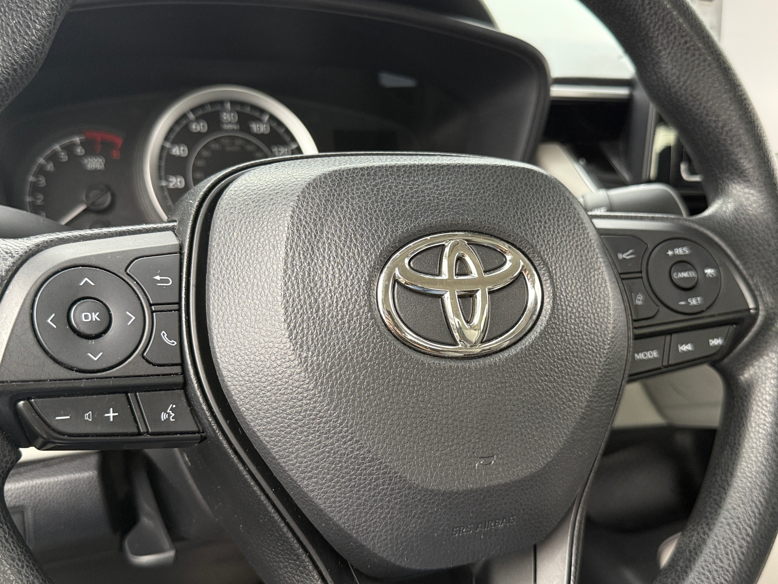 Thumbnail: 2022 Toyota Corolla - 5