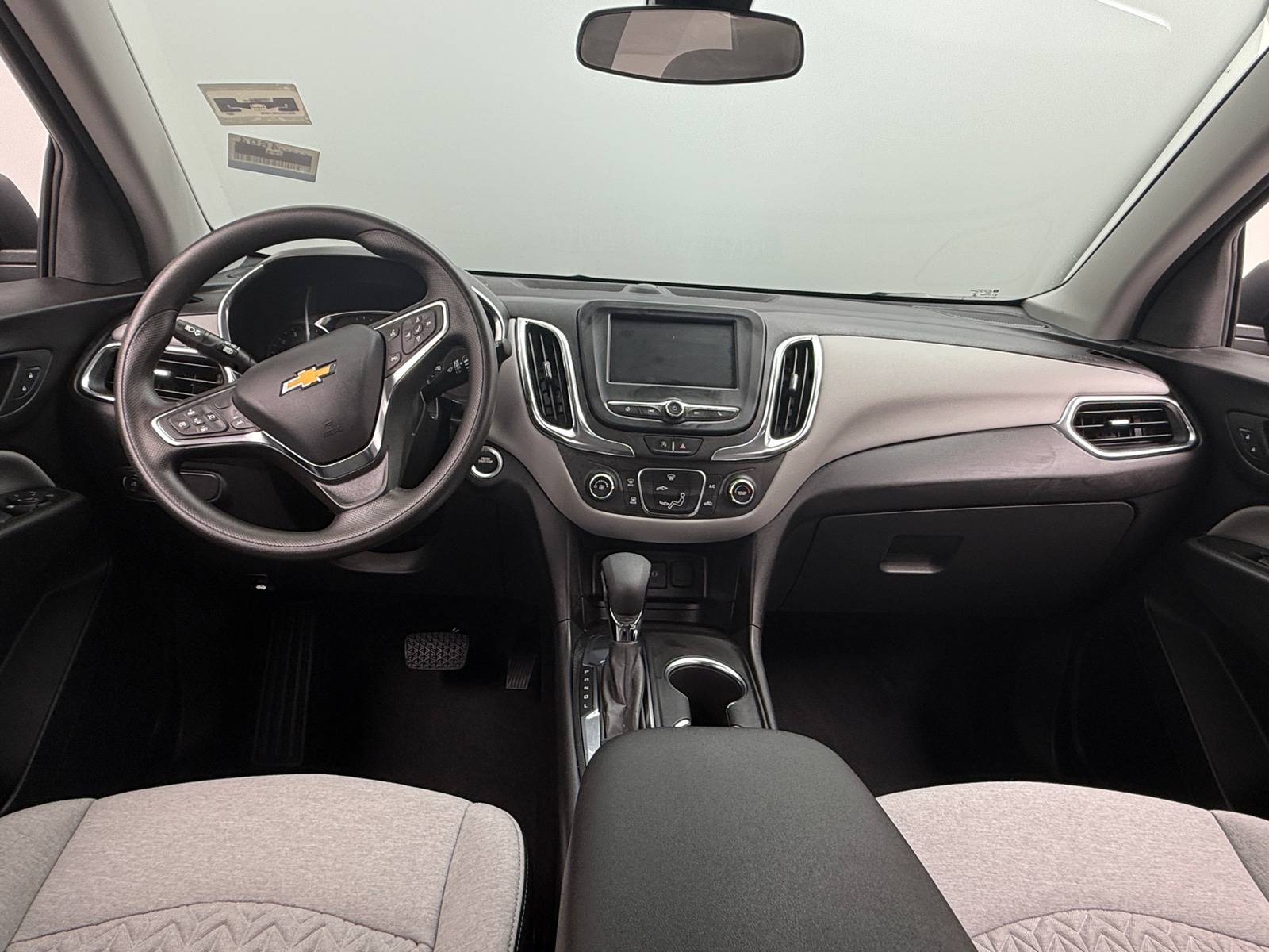 Thumbnail: 2024 Chevrolet Equinox - 3