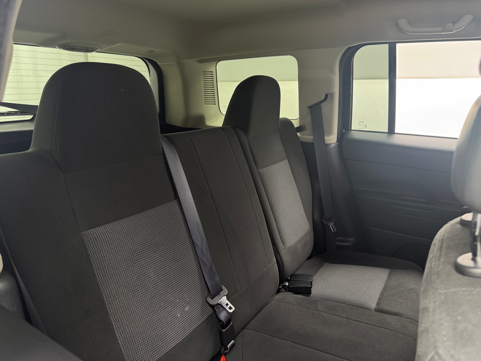 Thumbnail: 2016 Jeep Patriot - 6