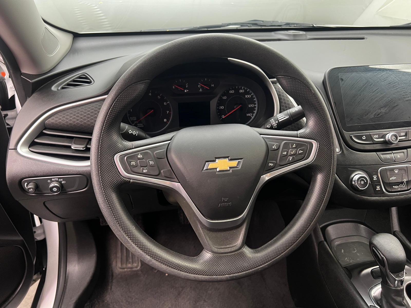Thumbnail: 2022 Chevrolet Malibu - 5
