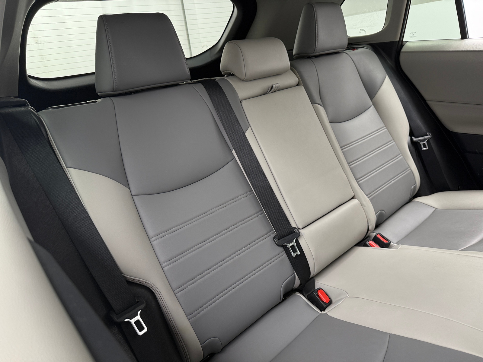 Thumbnail: 2021 Toyota RAV4 - 5