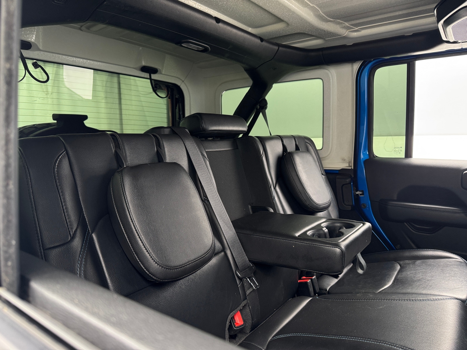 Thumbnail: 2021 Jeep Wrangler - 5