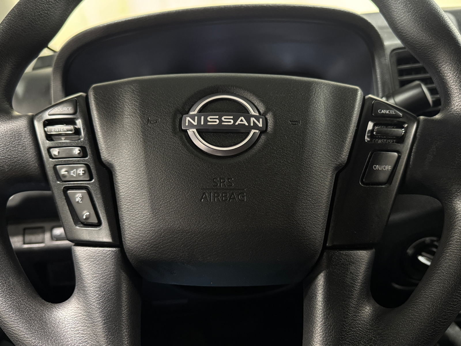 Thumbnail: 2023 Nissan Frontier - 5
