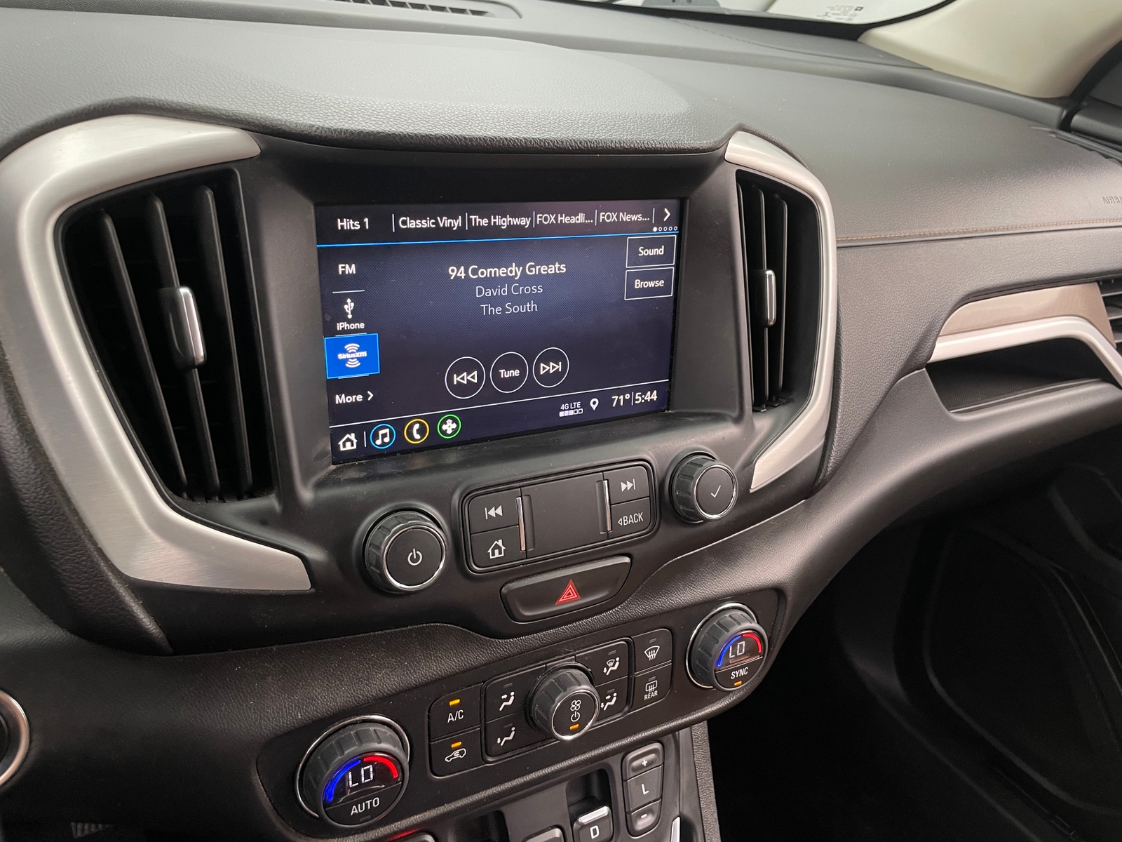 Thumbnail: 2021 GMC Terrain - 3