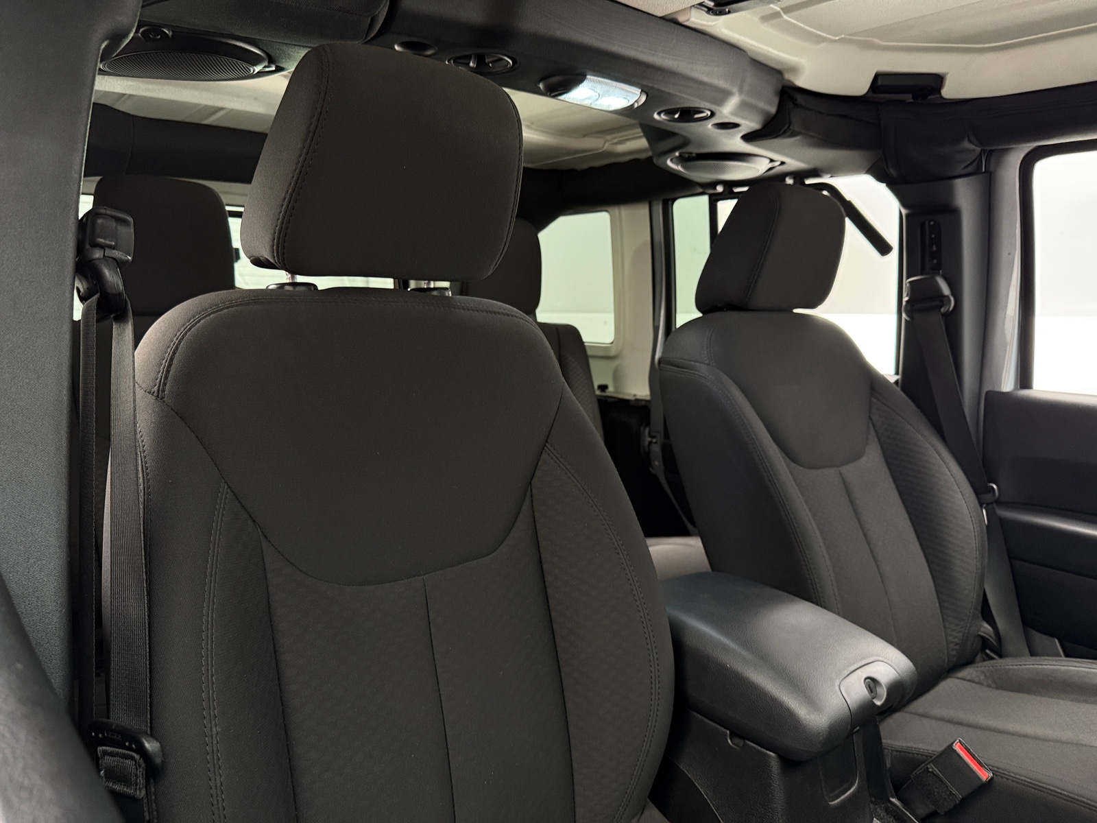 Thumbnail: 2014 Jeep Wrangler - 2