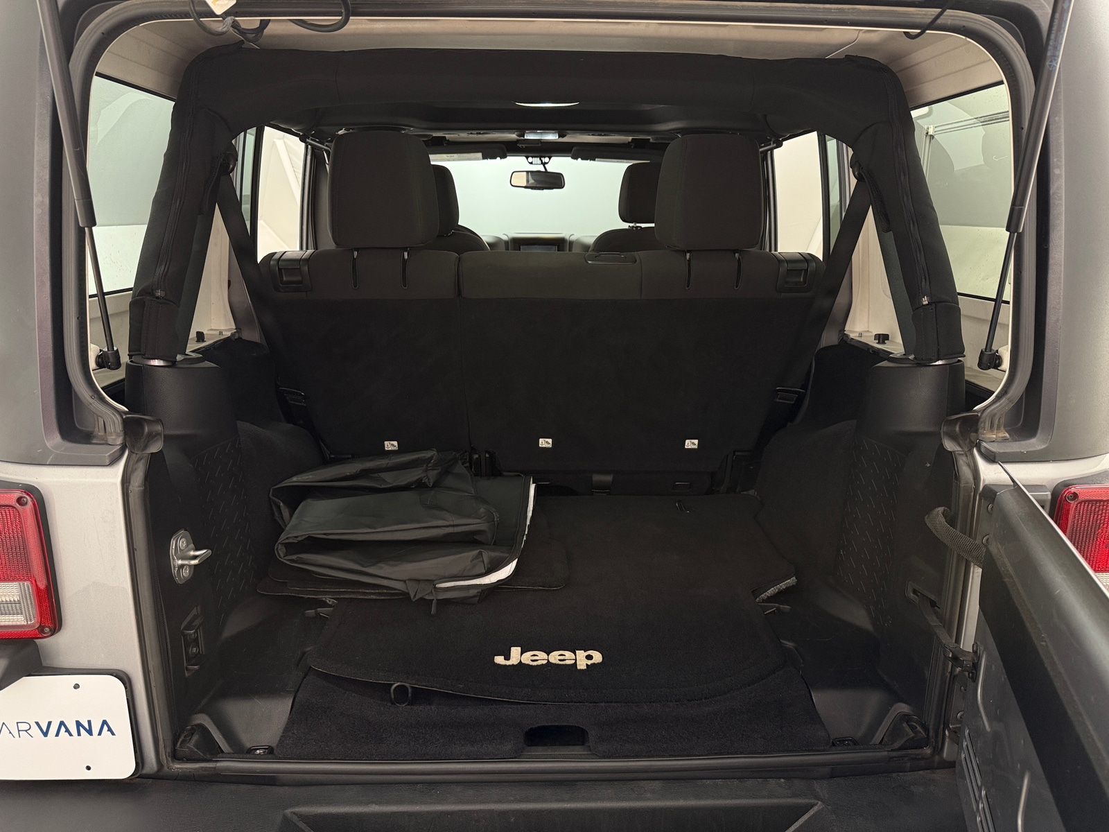 Thumbnail: 2014 Jeep Wrangler - 7