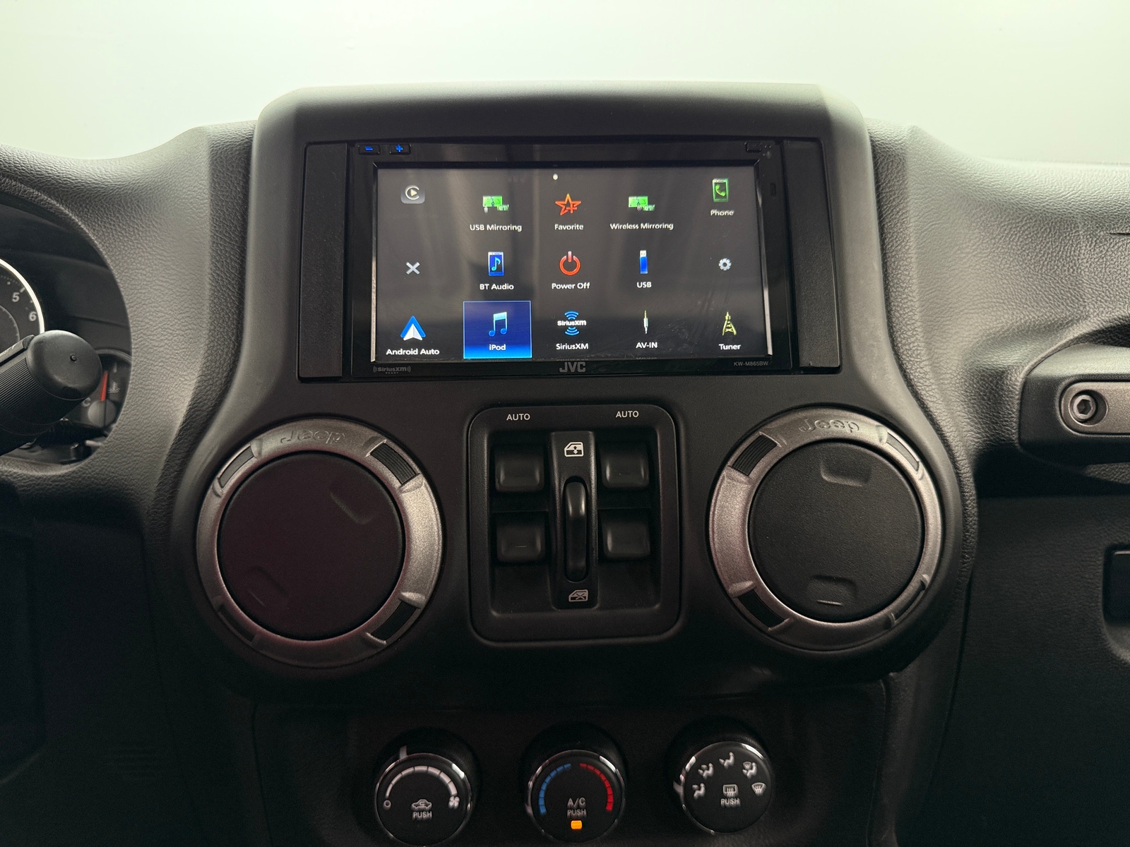 Thumbnail: 2014 Jeep Wrangler - 4