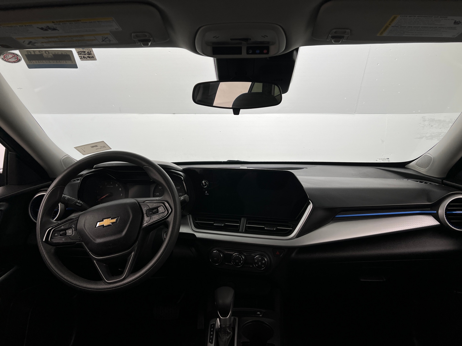 Thumbnail: 2025 Chevrolet Trax - 3