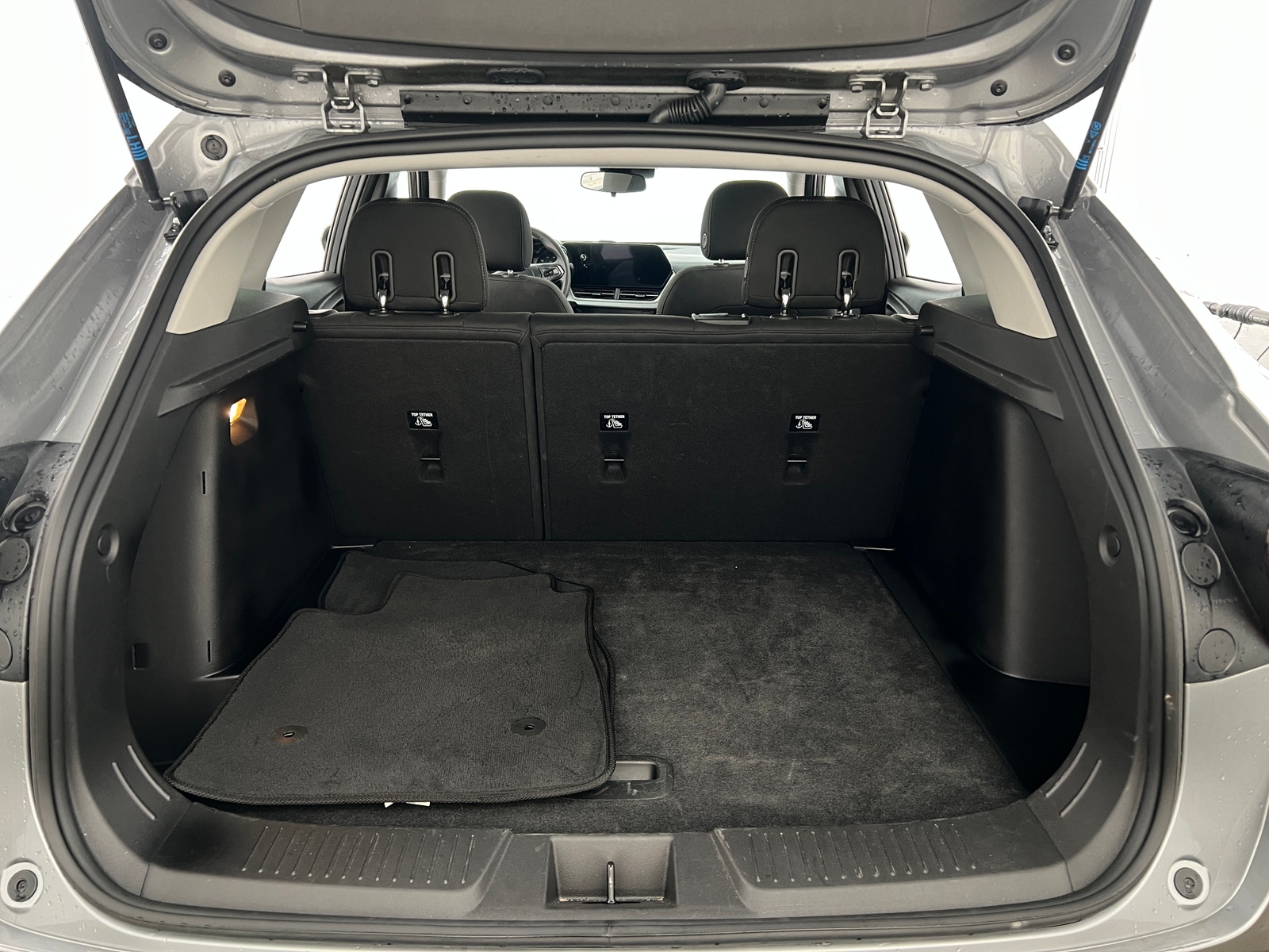 Thumbnail: 2025 Chevrolet Trax - 7